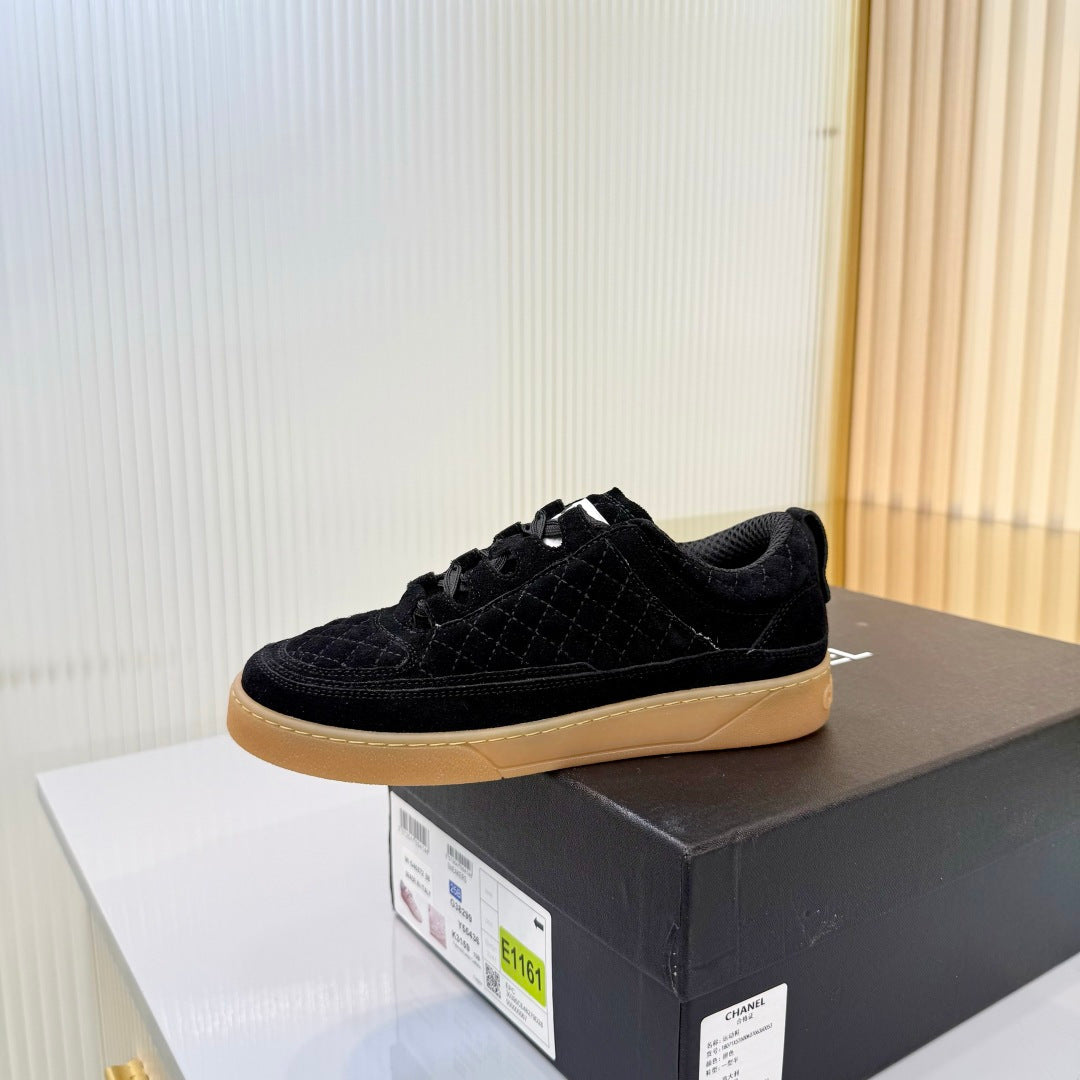 Chanel 2026 26A Quilted Sneakers Suede 986957