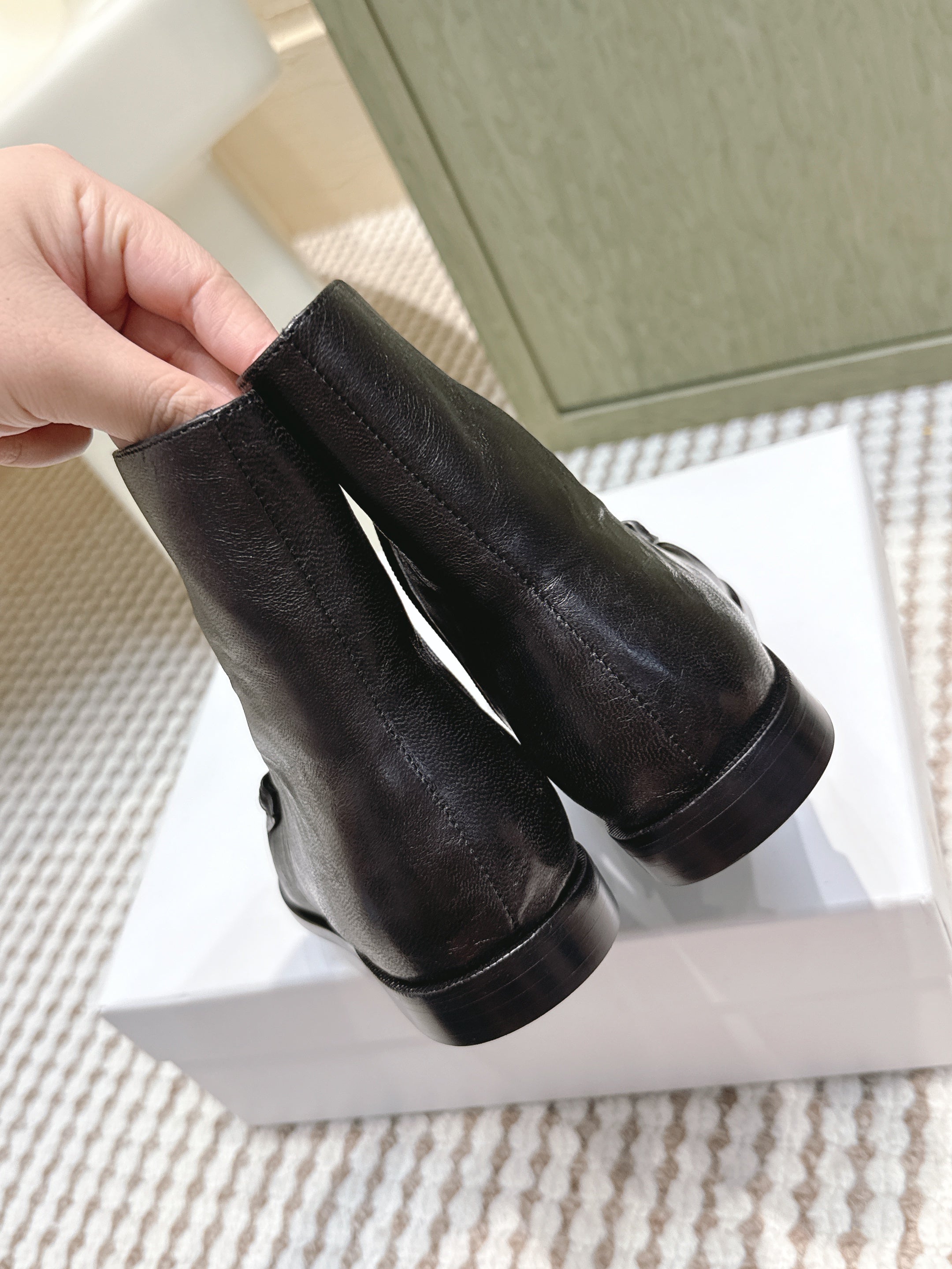 YSL 2025 High-top Loafer Black Calfskin 569419