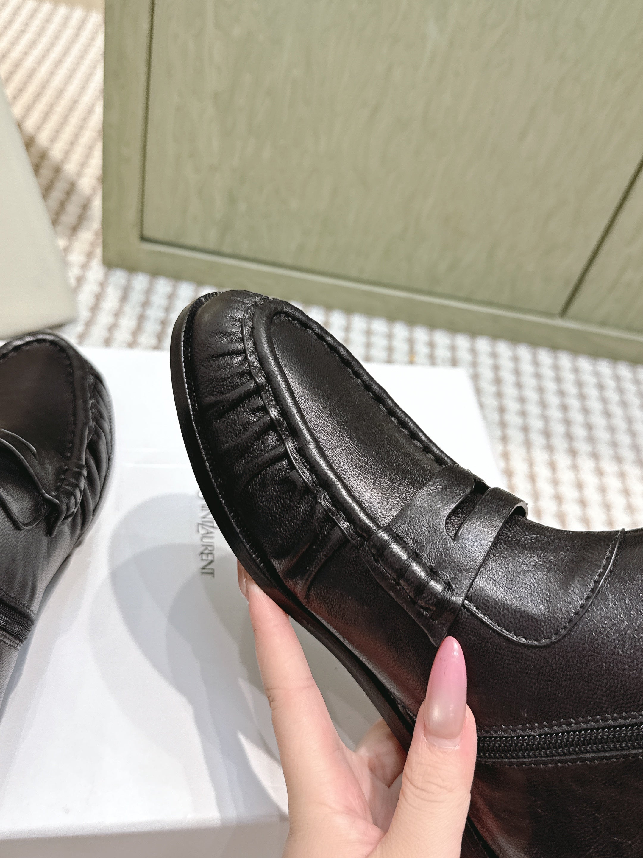 YSL 2025 High-top Loafer Black Calfskin 569419