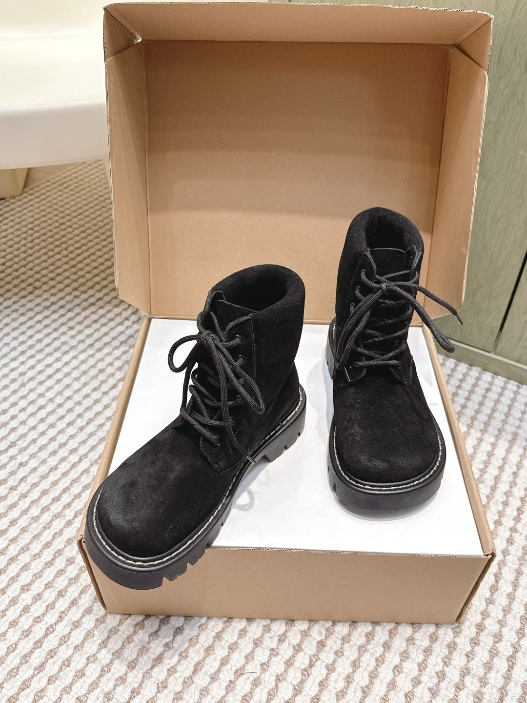 Loewe 2025 Sierra Ankle Boot Black Suede 556051