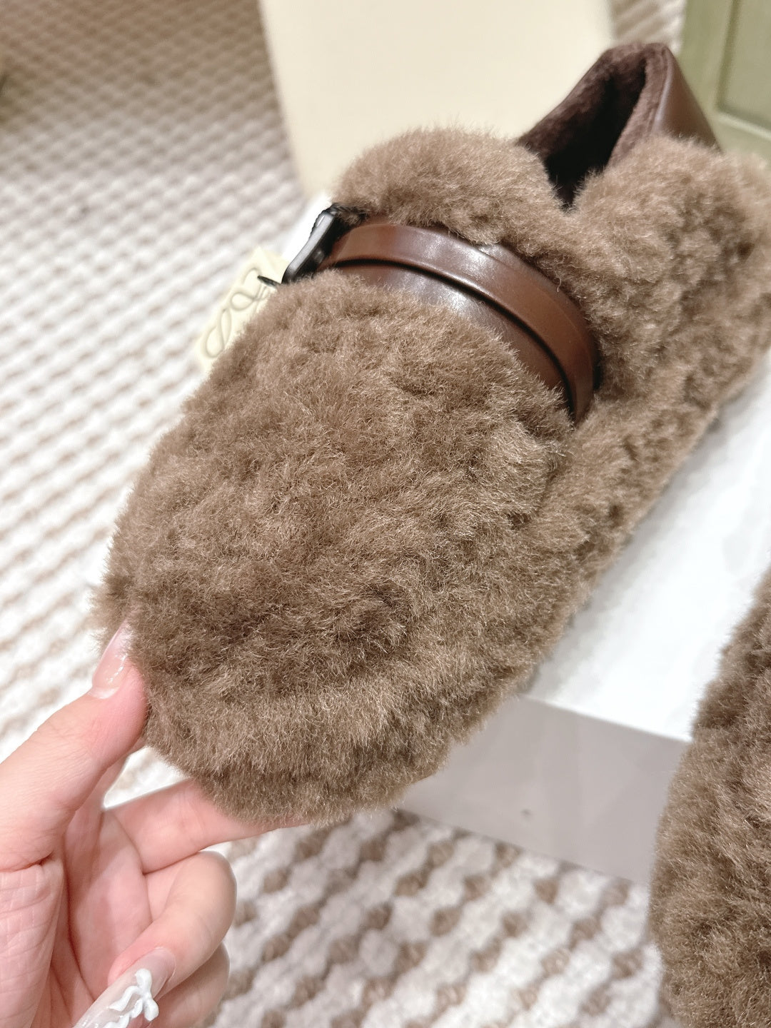 Loewe 2025 Slipper With A Buckle Strap Brown Fur Leather 556054