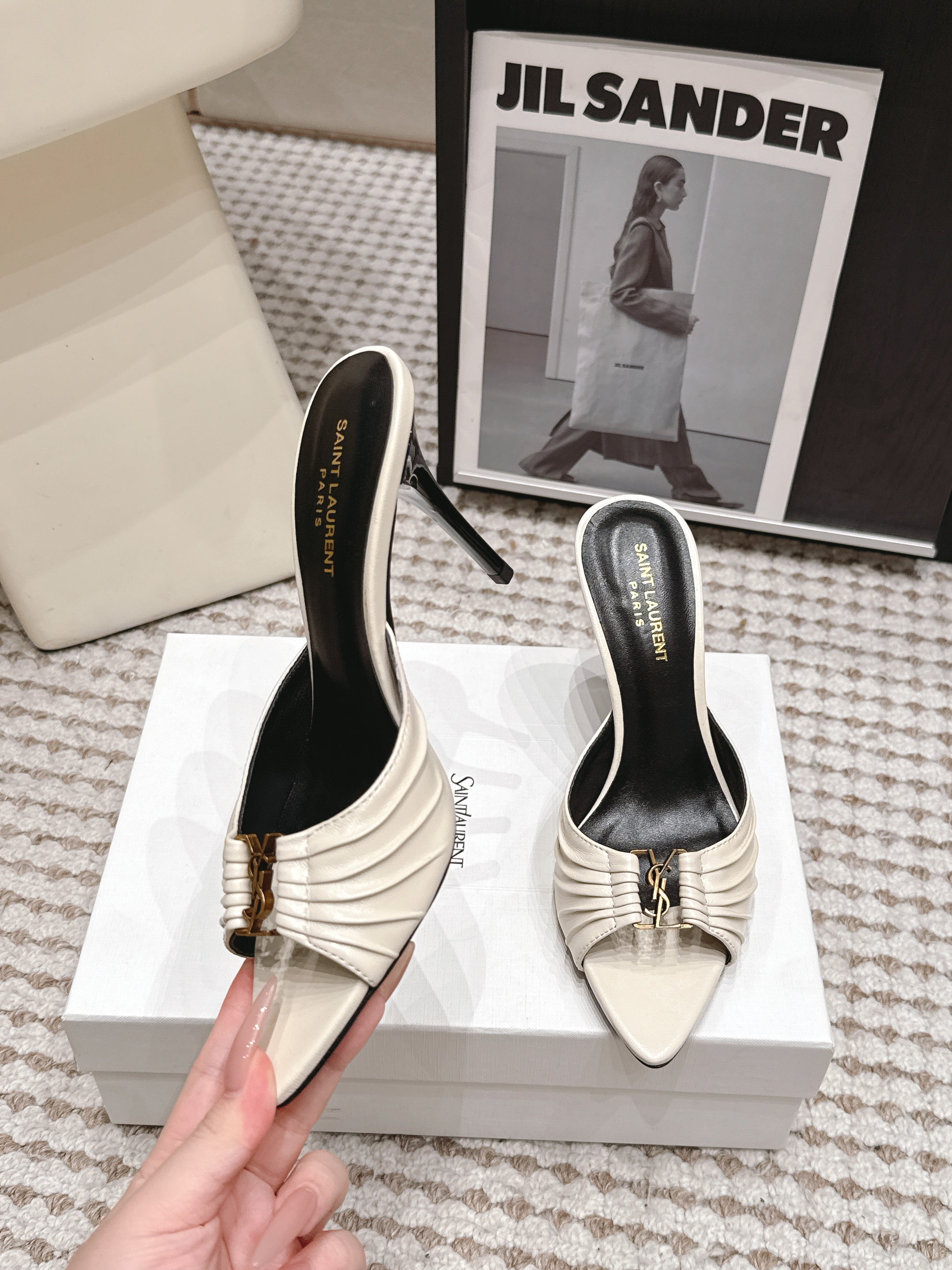 YSL 2026 Babylone Mules 90mm Cream mix Black Soft Cowhide 813423