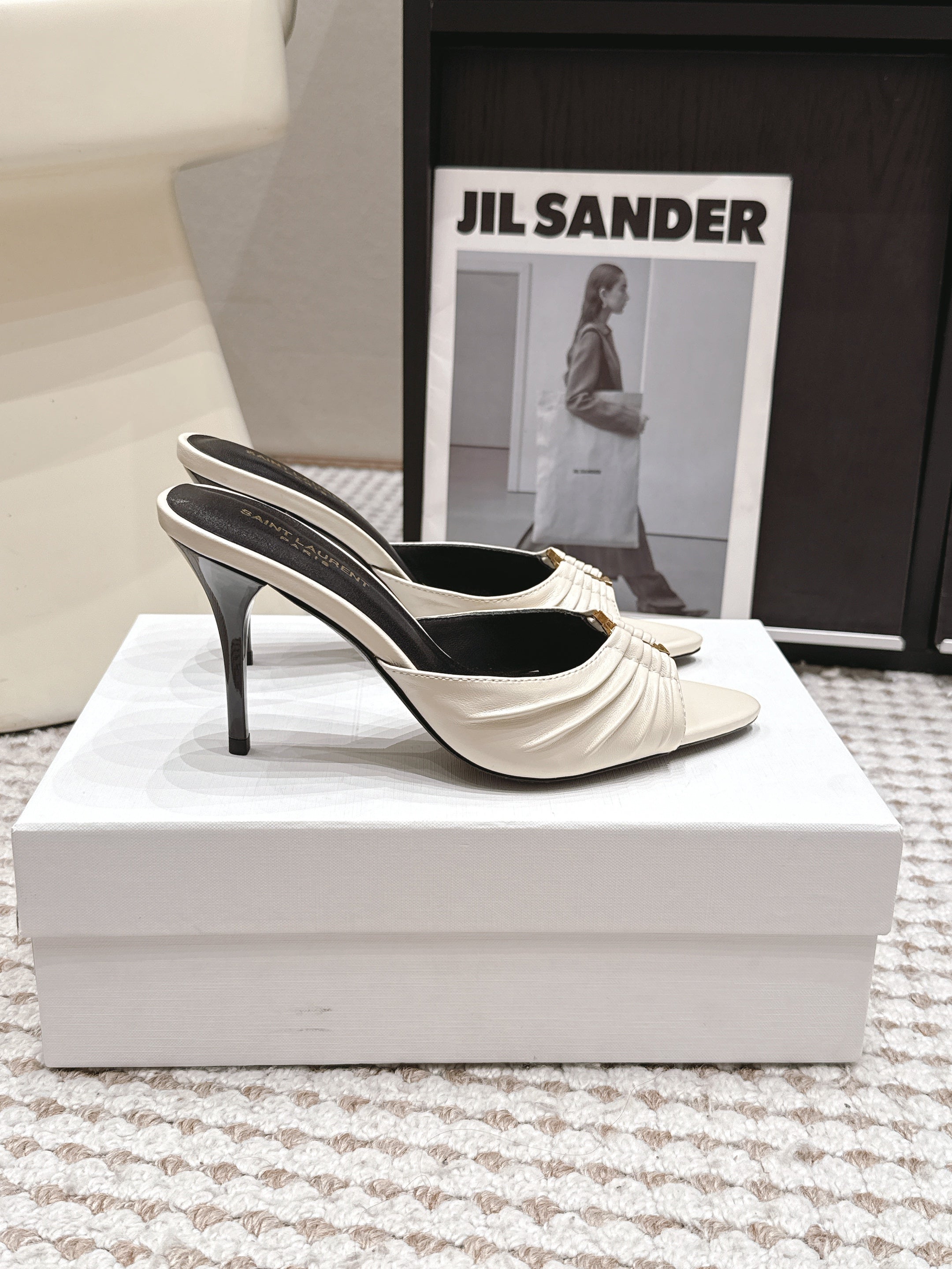 YSL 2026 Babylone Mules 90mm Cream mix Black Soft Cowhide 813423