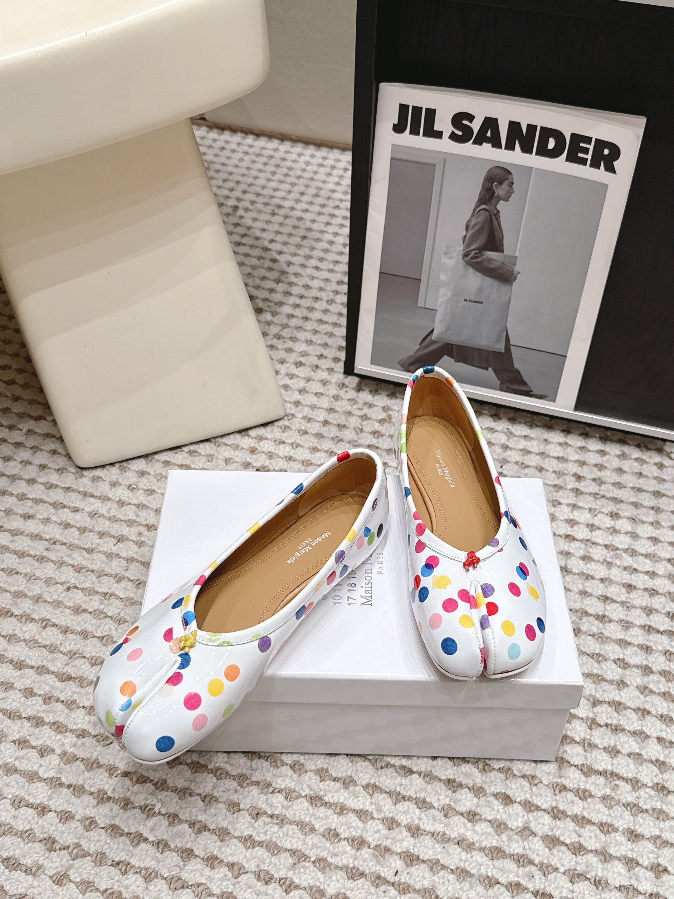 Maison Margiela 2026 Tabi Ballet Flats White Mix Colors Sheepskin 846161