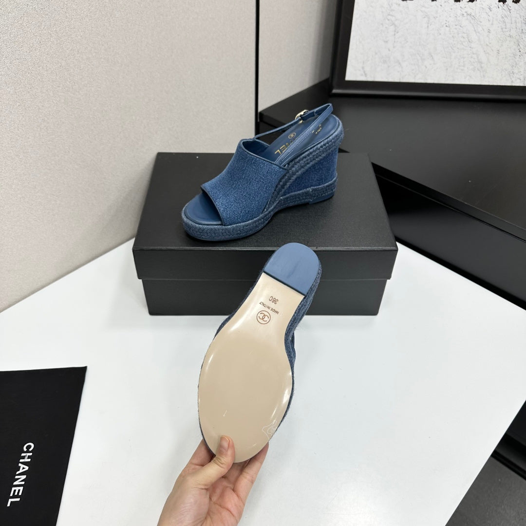 Chanel 2026 Wedge Sandals 100mm Leather 696364