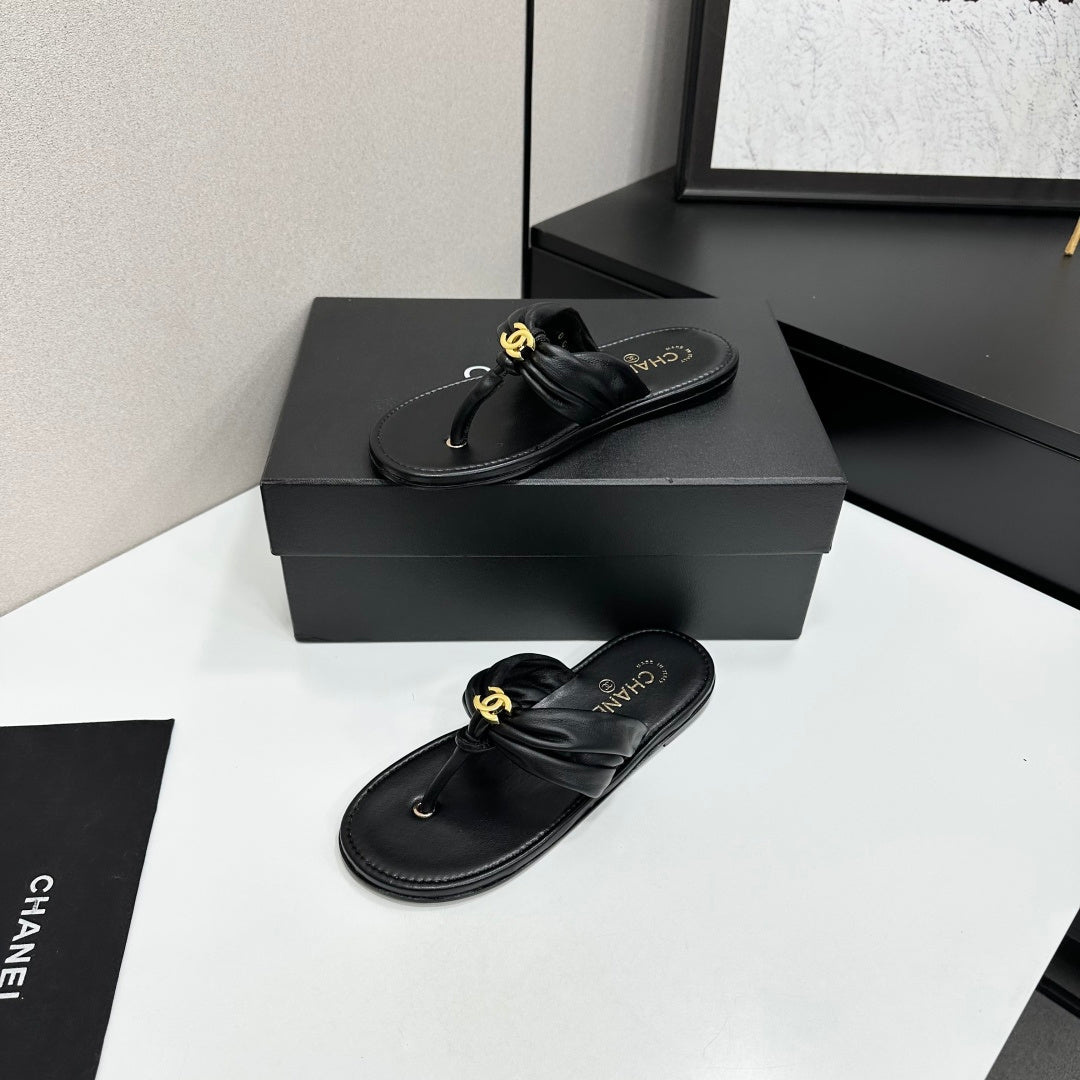 Chanel 2026 Thong Sandals Sheepskin 928636