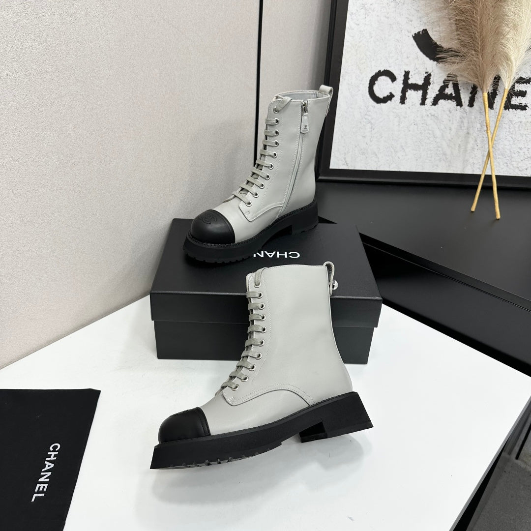 Chanel 2026 Platform Lace-up Martin Boots Cowhide 944604