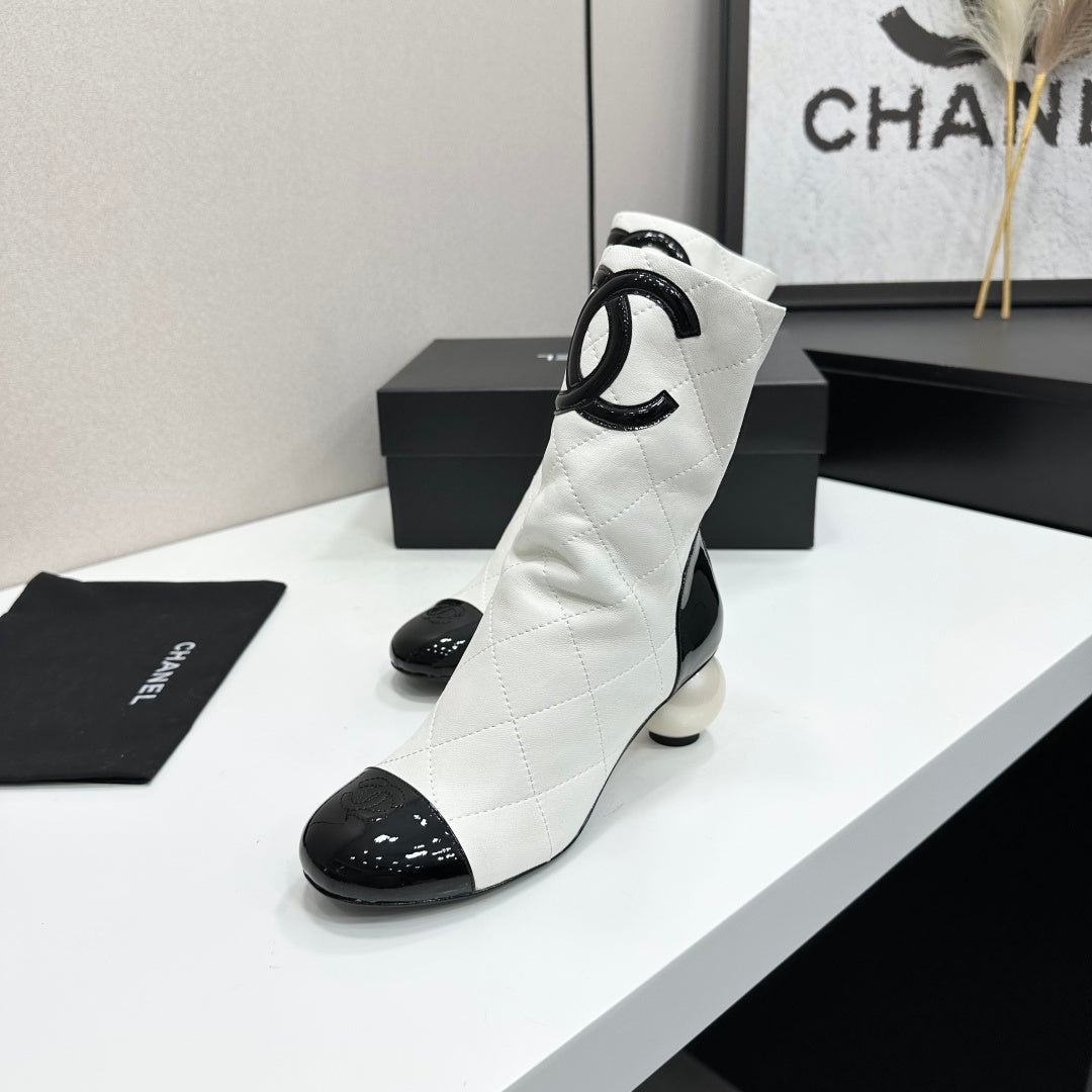 Chanel 2026 Double C Pearl Boots 50mm Cowhide 986142