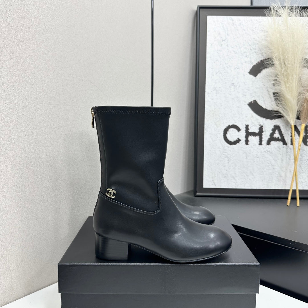 Chanel 2026 Short Boots 35mm Suede Leather 985644