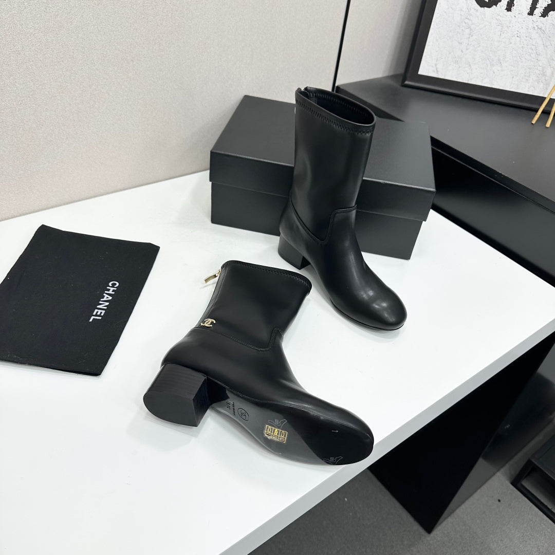 Chanel 2026 Short Boots 35mm Suede Leather 985644