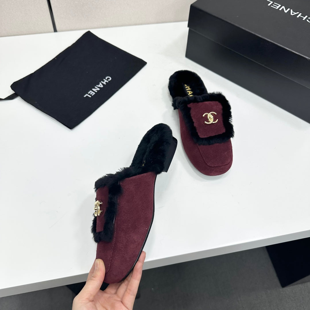 Chanel 2026 Double C Mule Suede Cowhide 985898