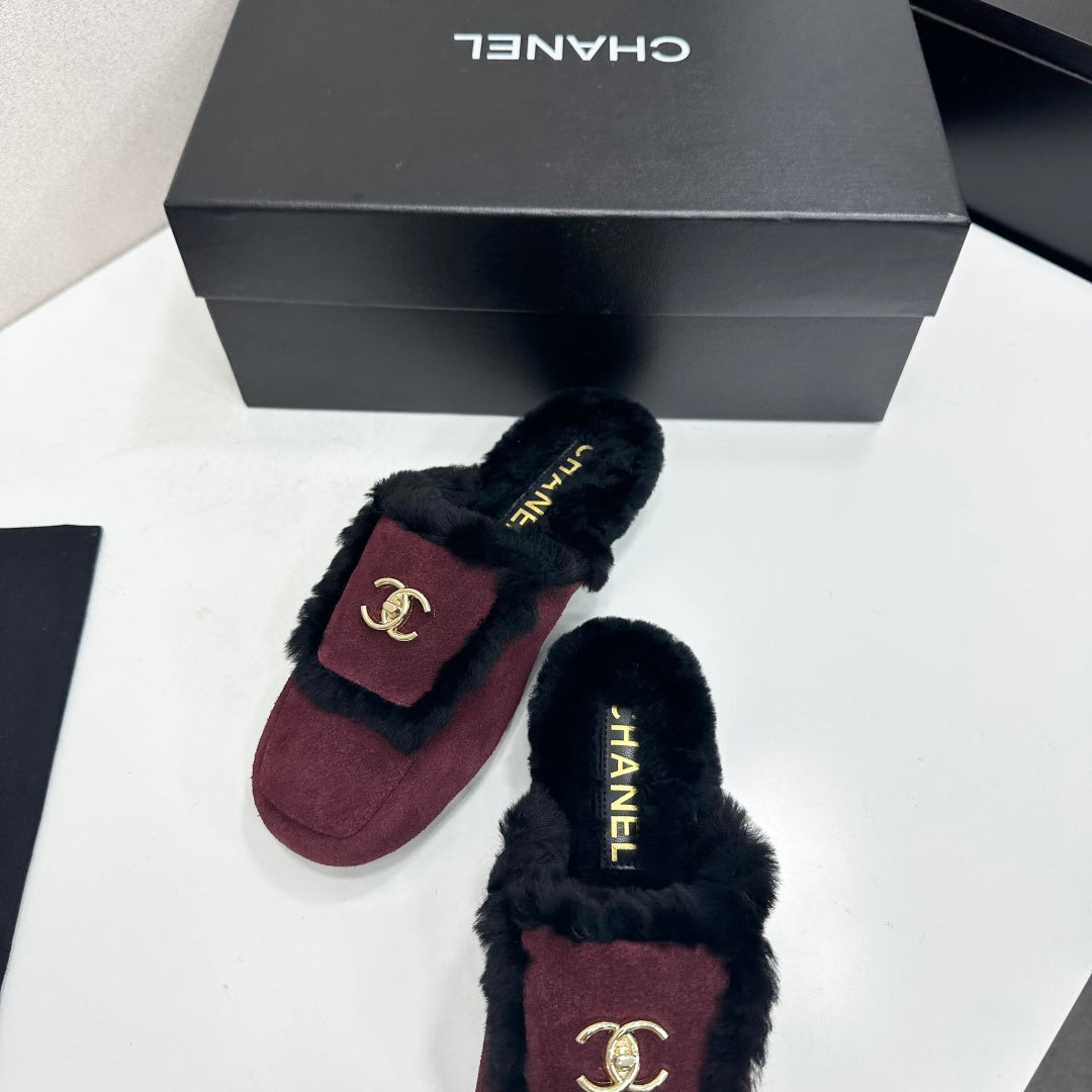 Chanel 2026 Double C Mule Suede Cowhide 985898
