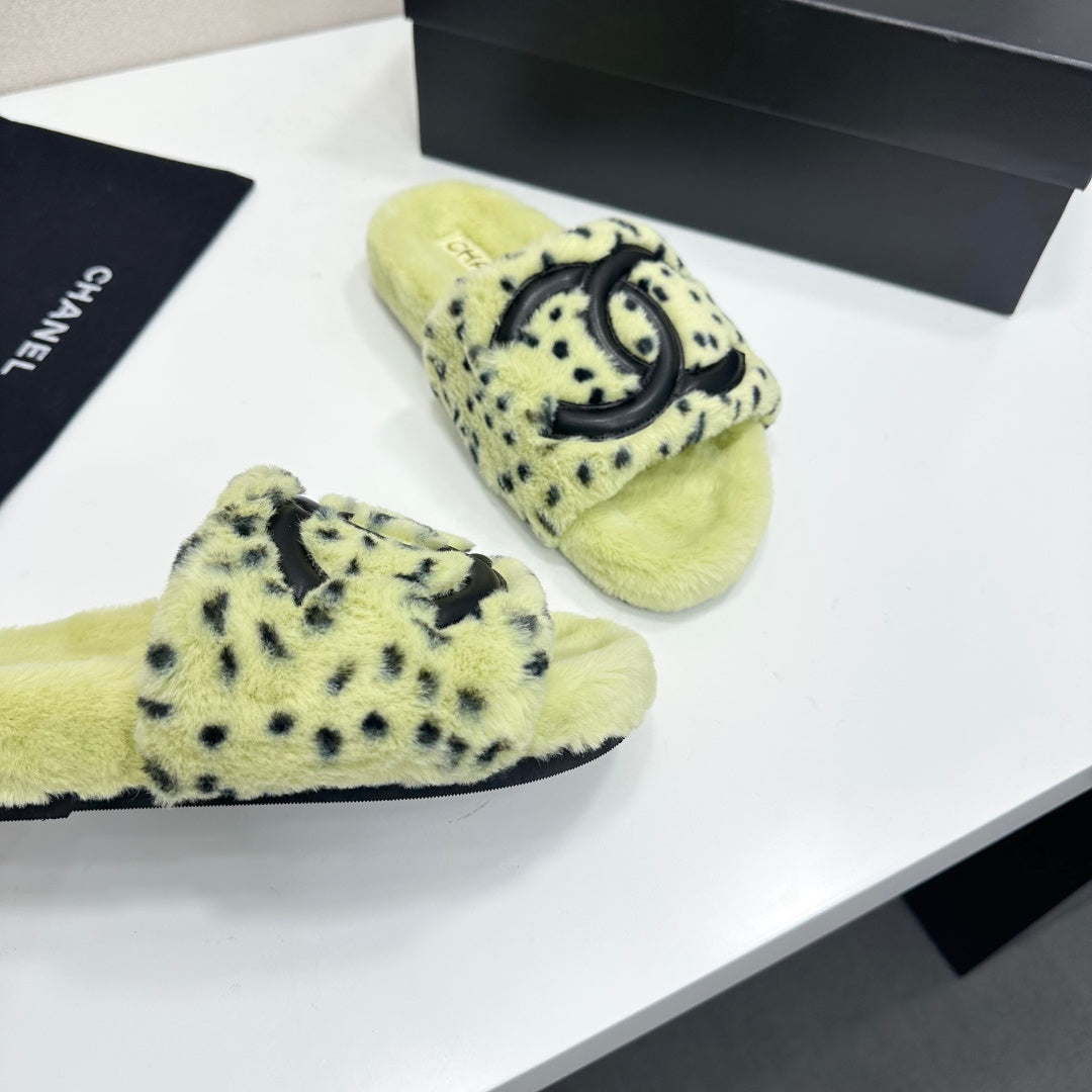 Chanel 2026 Polka Dot Pattern Sandals Wool 985906
