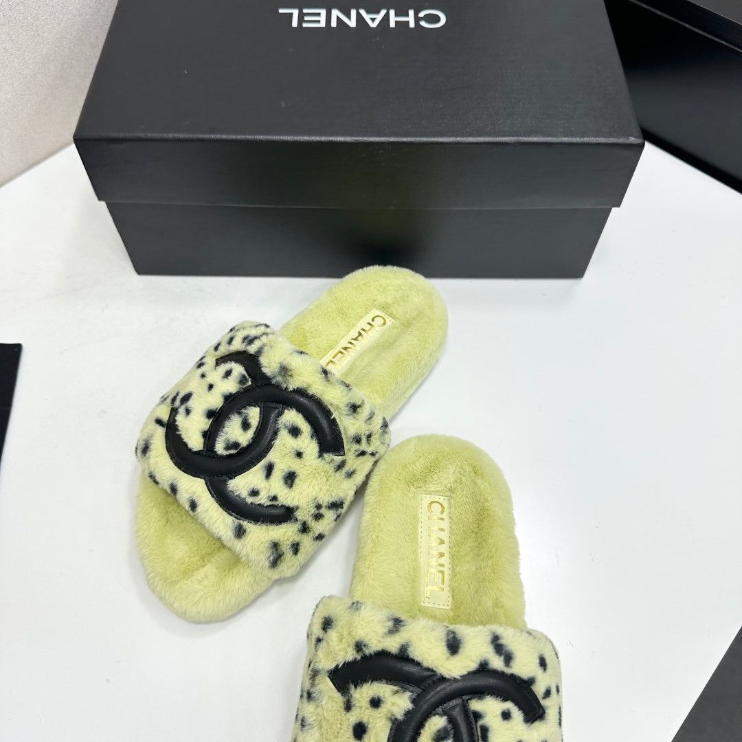 Chanel 2026 Polka Dot Pattern Sandals Wool 985906