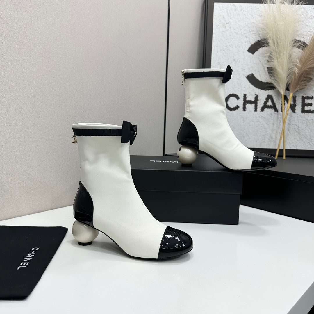 Chanel 2026 Pearl Heel Ankle Boots 50mm Suede Leather 985804