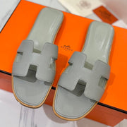 HM Oran Sandal Gray Goatskin 294861