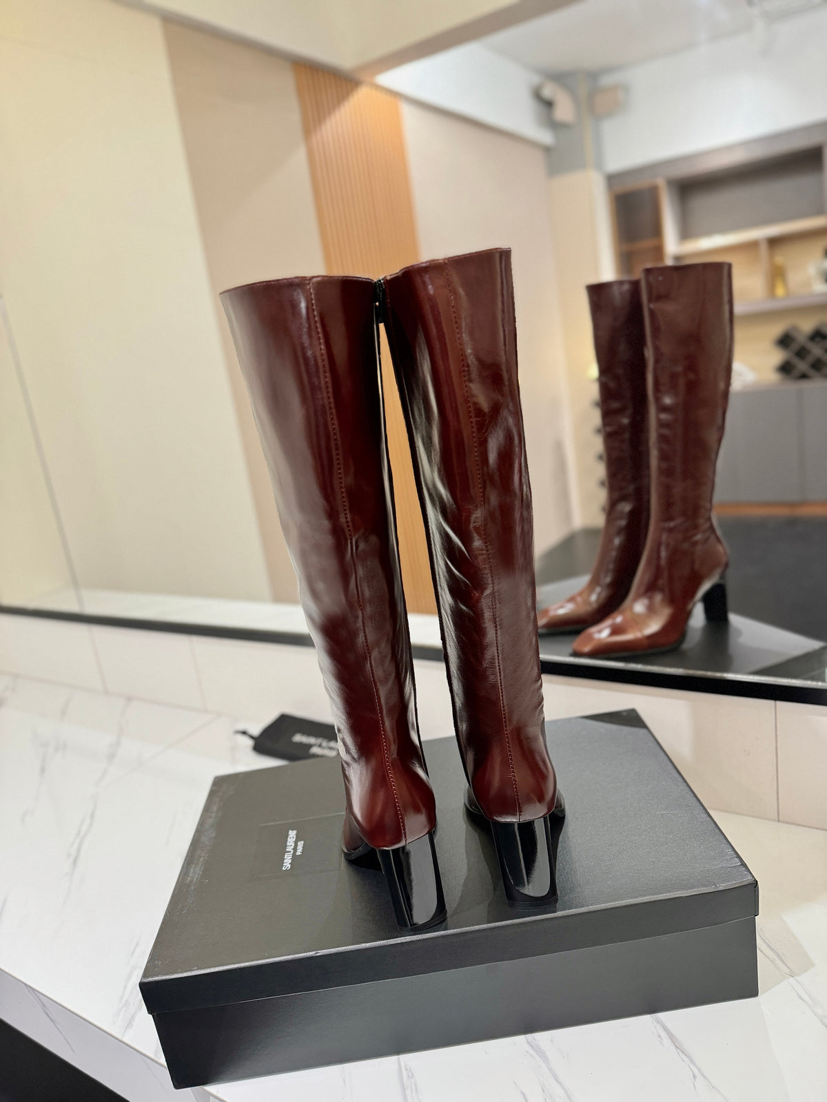 YSL 25 Zipper Sleeve Boot Burgundy Cowhide 520790