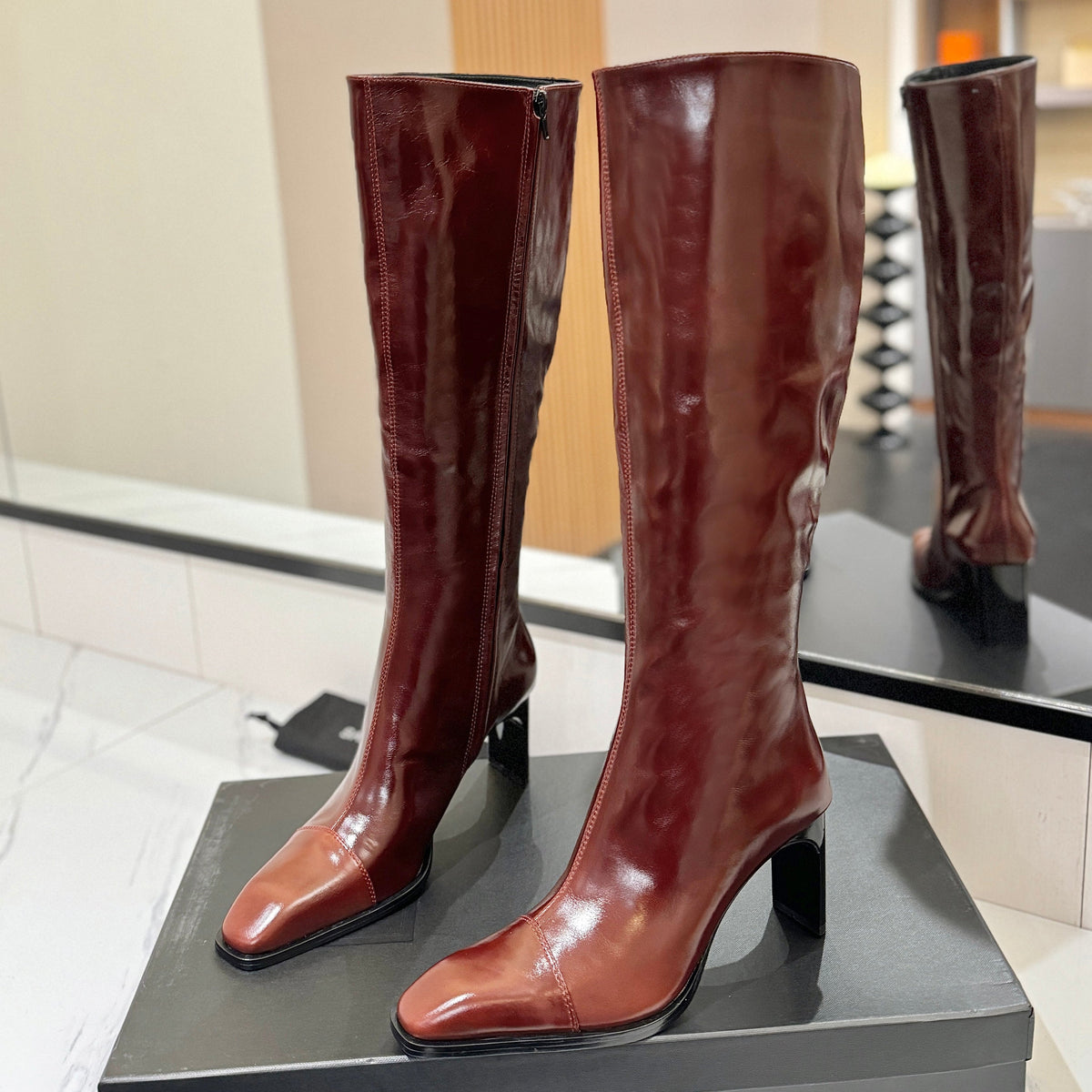 YSL 25 Zipper Sleeve Boot Burgundy Cowhide 520790