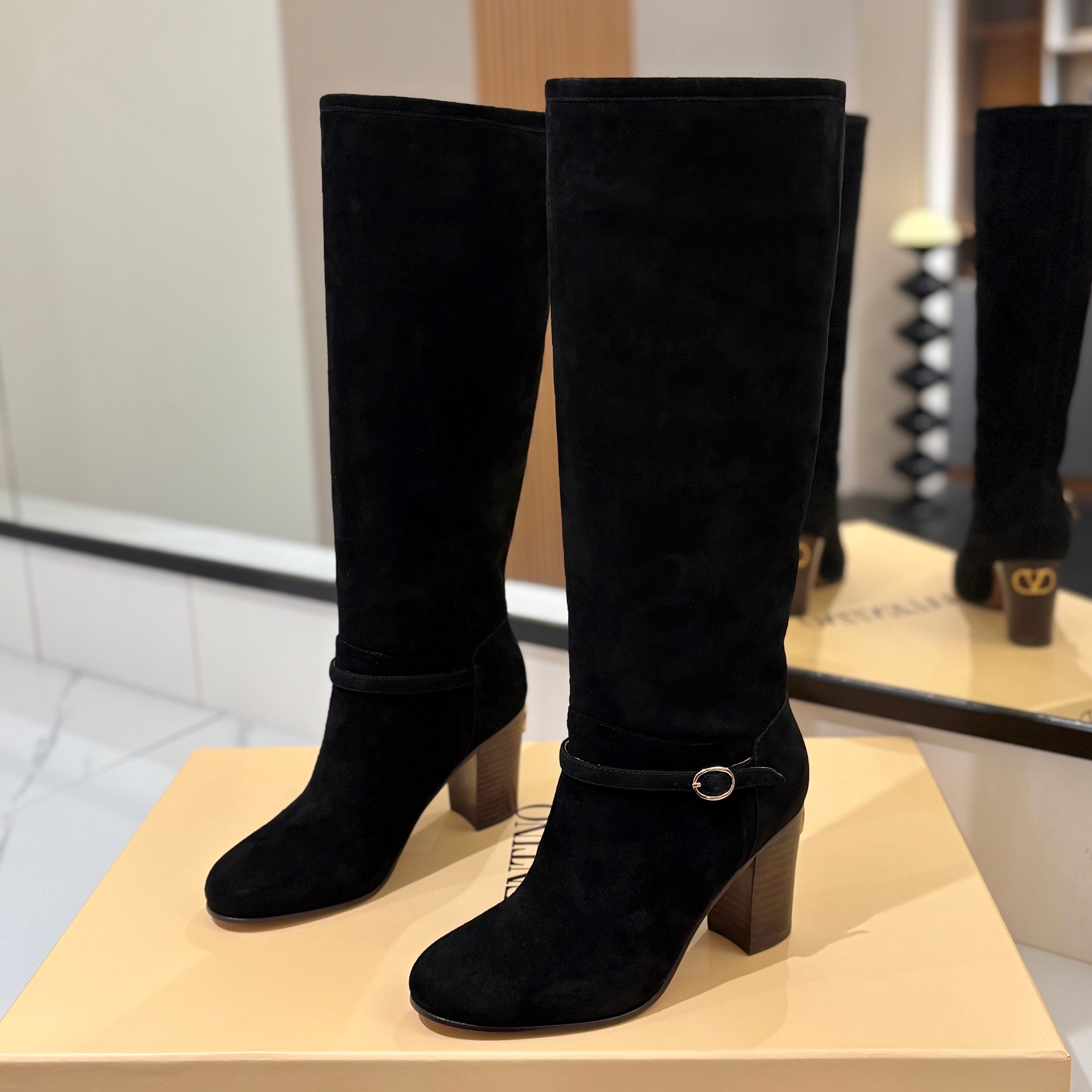 Valentino 2025 Pattie High Boot Black Suede 560740