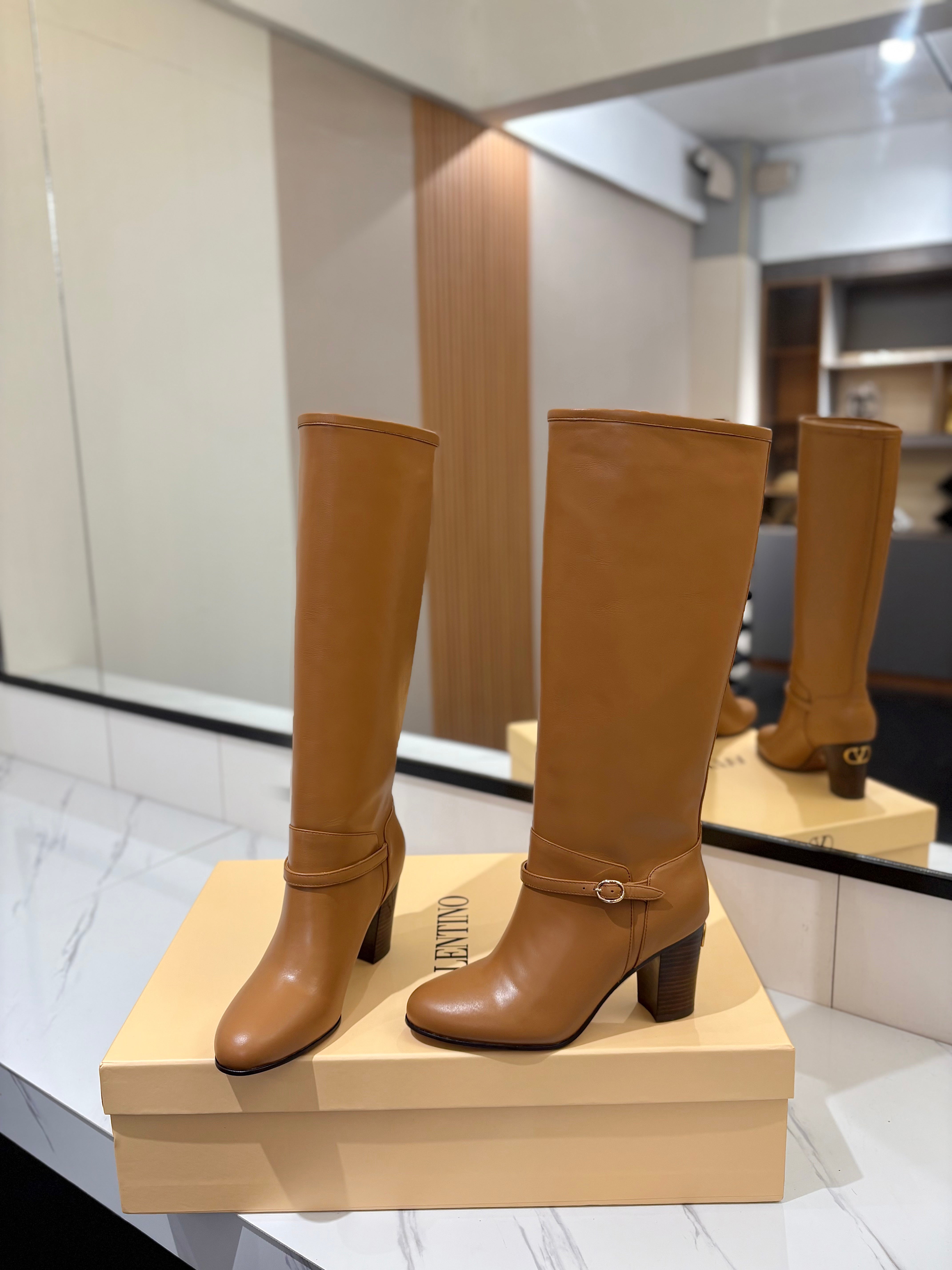 Valentino 2025 Pattie High Boot Brown Calfskin 560742