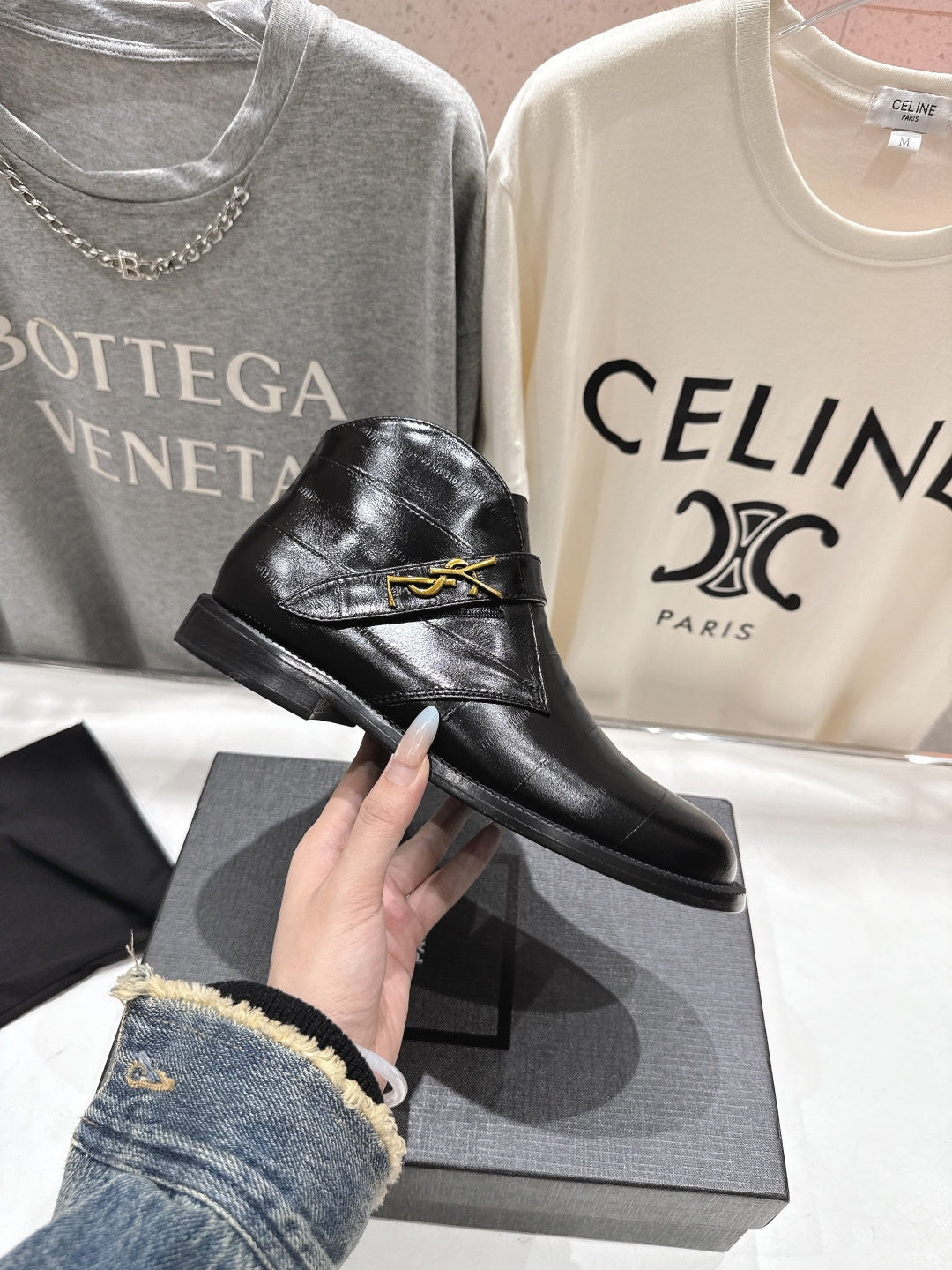 YSL 2025 Brogue Chelsea Ankle Boots Loafer Black Cowhide 567586