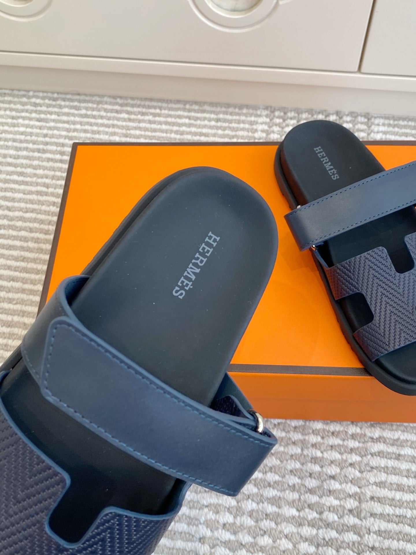 Hermes 2026 Chypre Sandal Leather 647814