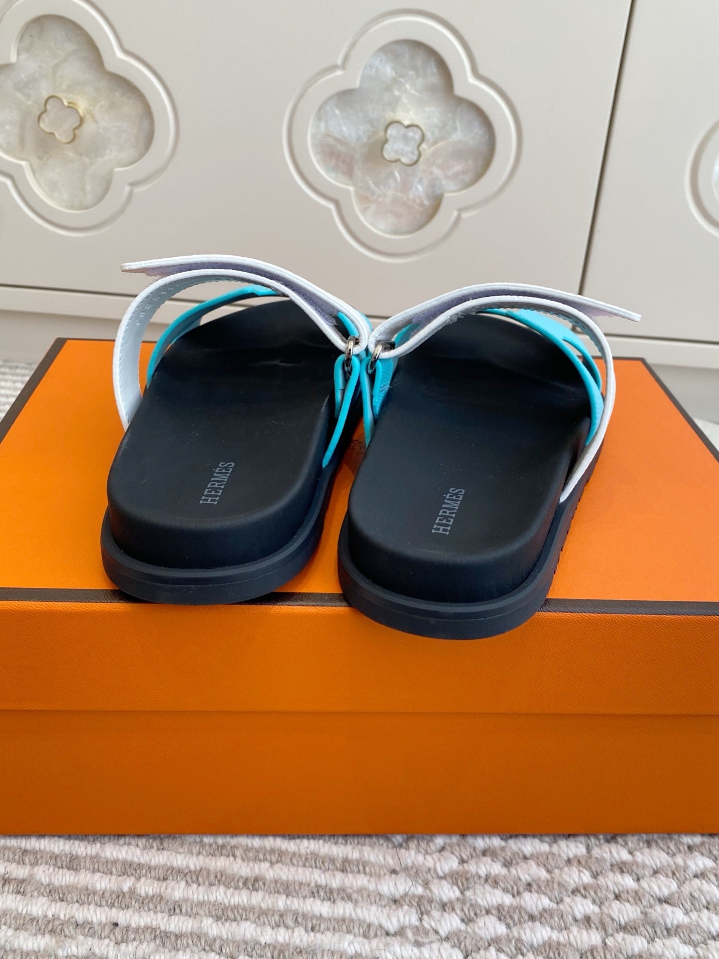 Hermes 2026 Chypre Sandal Epsom Leather 647818