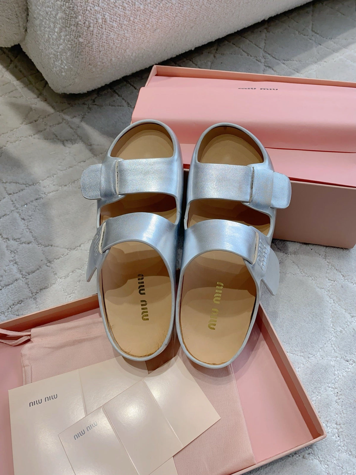 Miu Miu 2026 Bleached Sandals Cowhide 976971