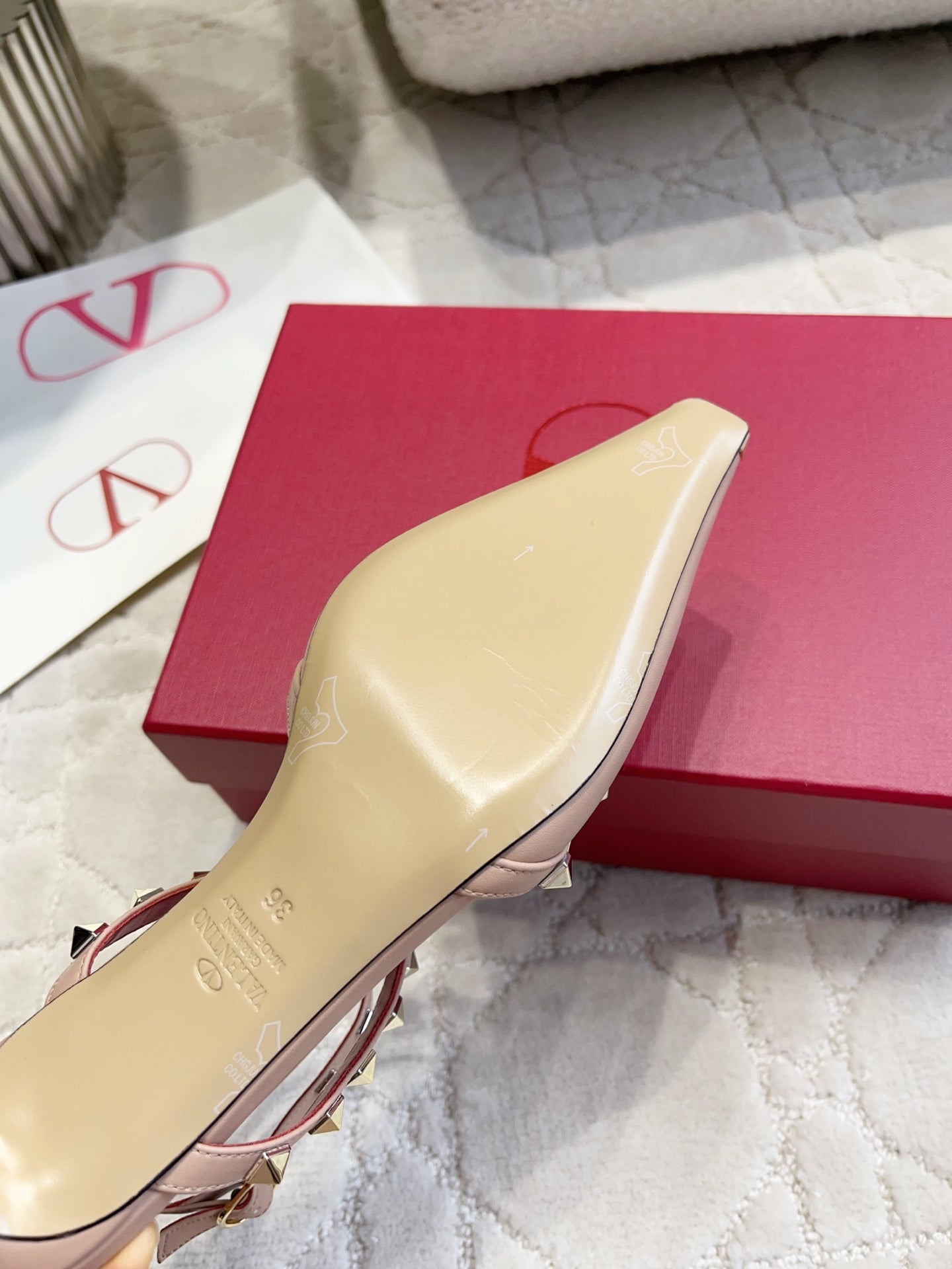 Valentino 2026 Garavani Rockstud Pump 40mm Calfskin 809206