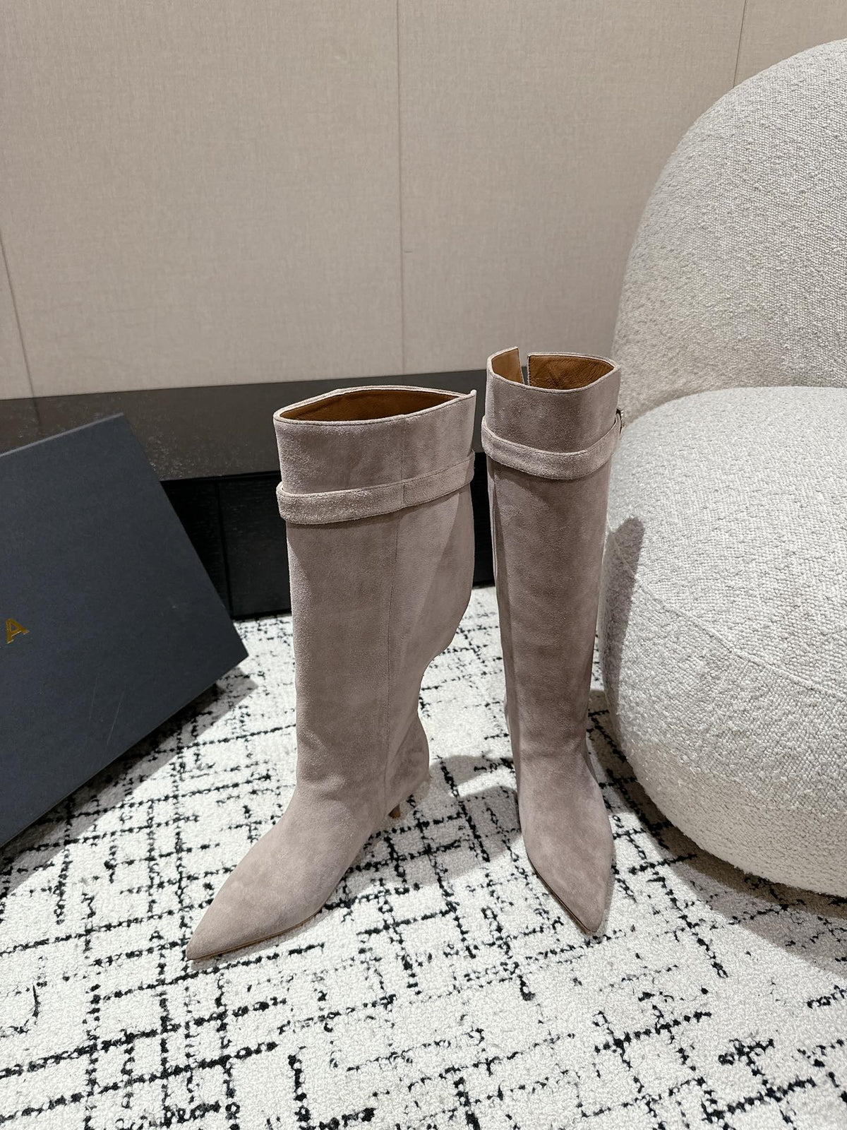 Alaila High Boots 60mm In Light Grey Suede 916739