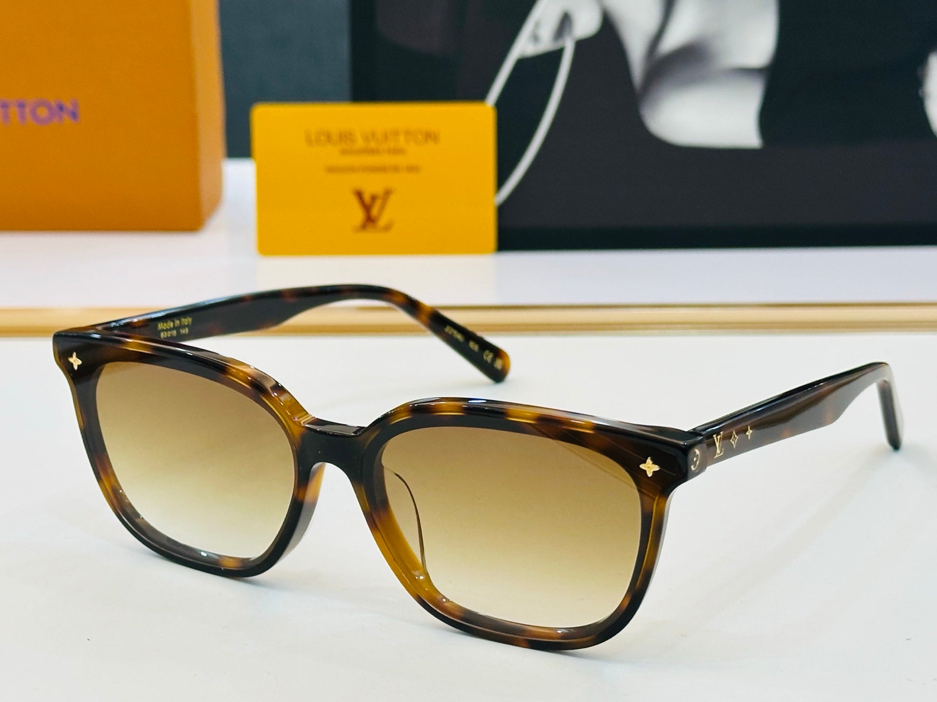 Louis Vuitton Sunglasses 666562