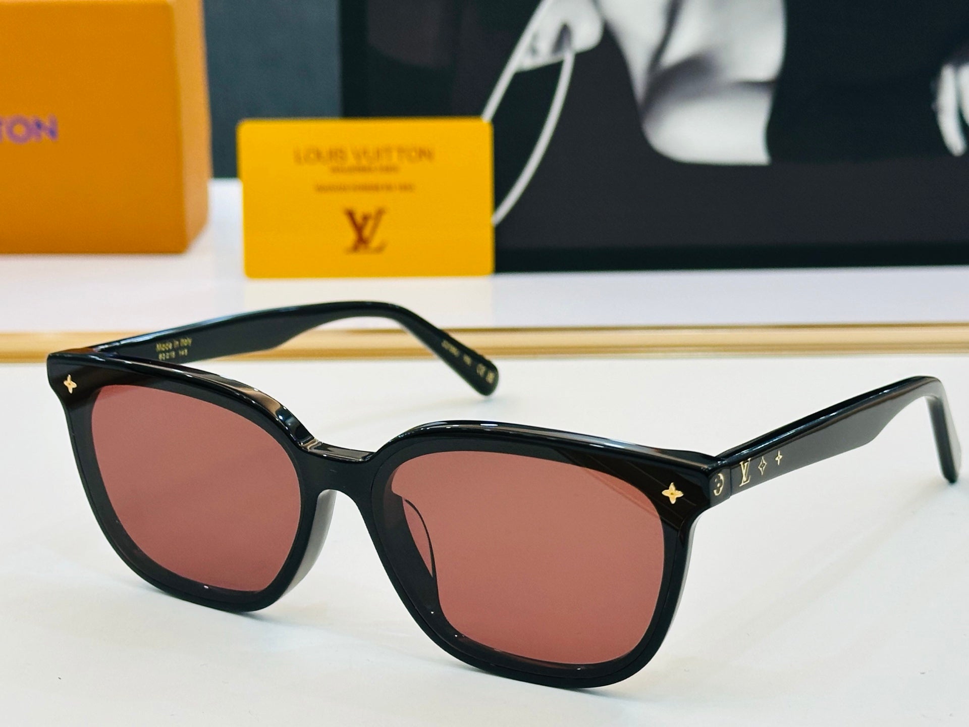 Louis Vuitton Sunglasses 666562