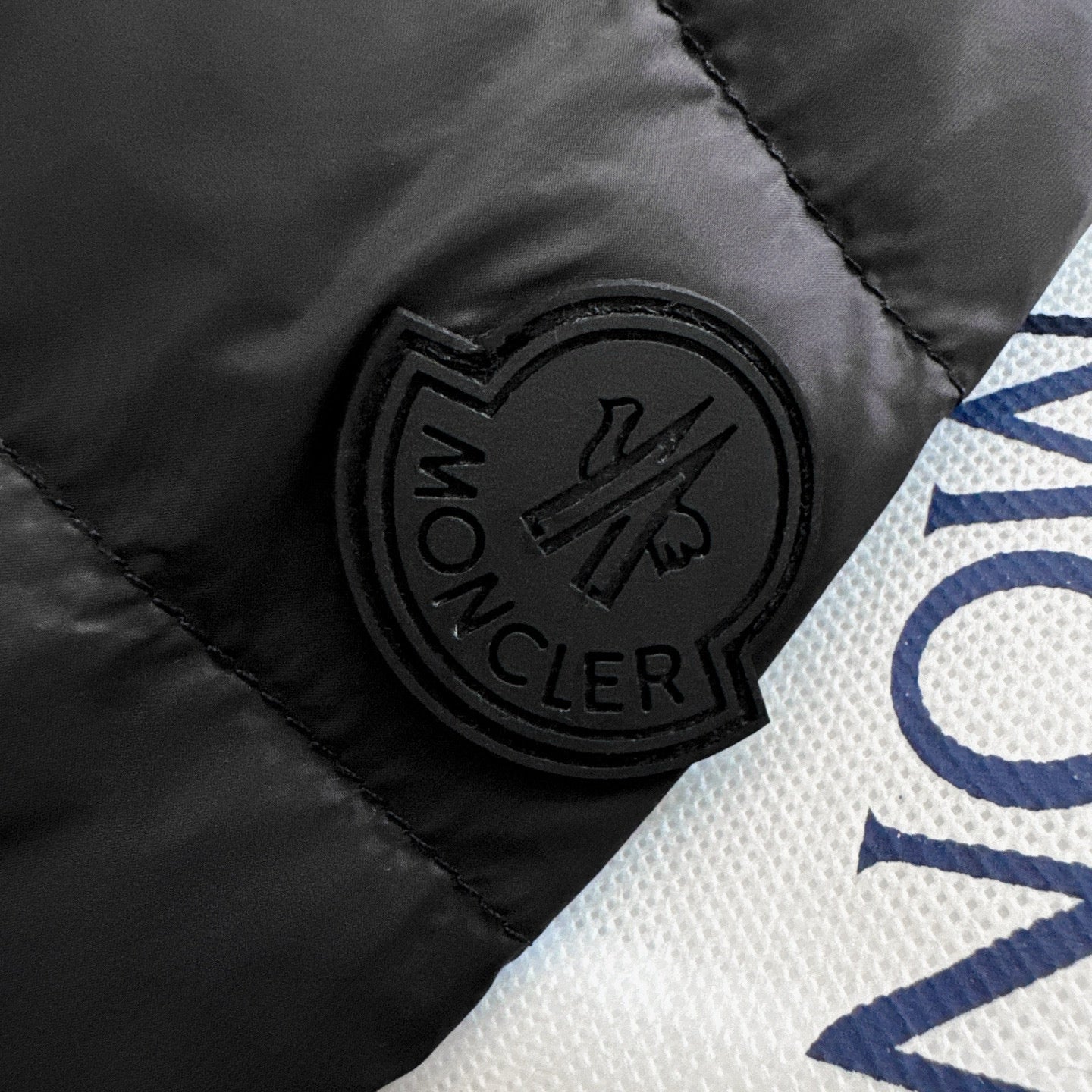 Moncler 2025 Verrerie Quilted Jacket Black Nylon Down