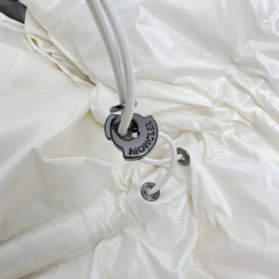 Moncler 2025 Cavettaz Long Coat White Nylon Down