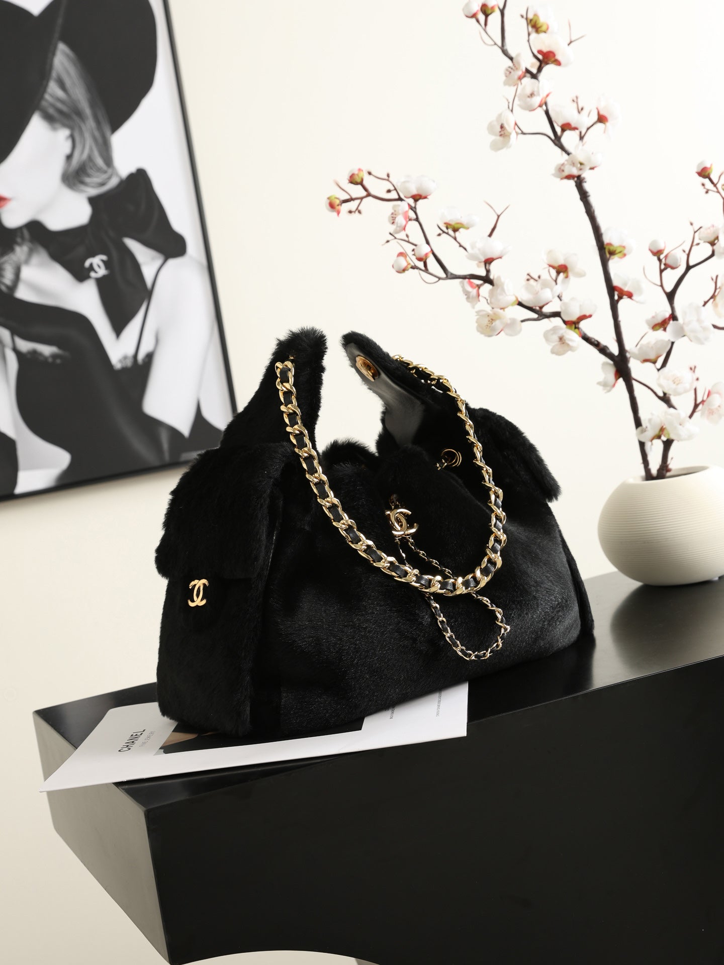 Chanel 2026 Hobo Bag 22cm Black Ponyhair