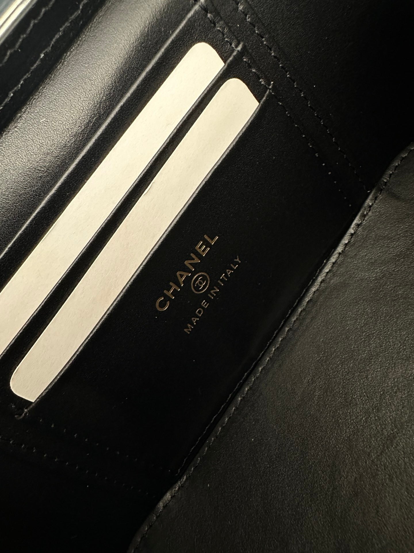 Chanel 2025 Vanity 17cm Bag Black Caviar Leather 320298