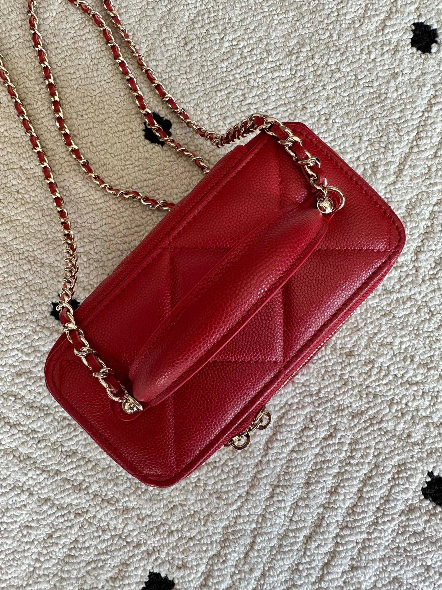Chanel 2025 Vanity 17cm Bag Red Caviar Leather 320300