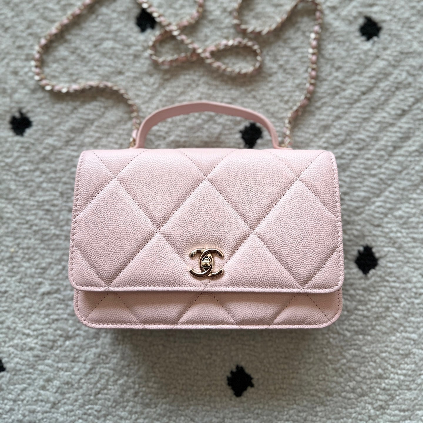 Chanel 2025 Trendy CC Wallet on Chain 19cm Bag Pink Caviar Leather 320290