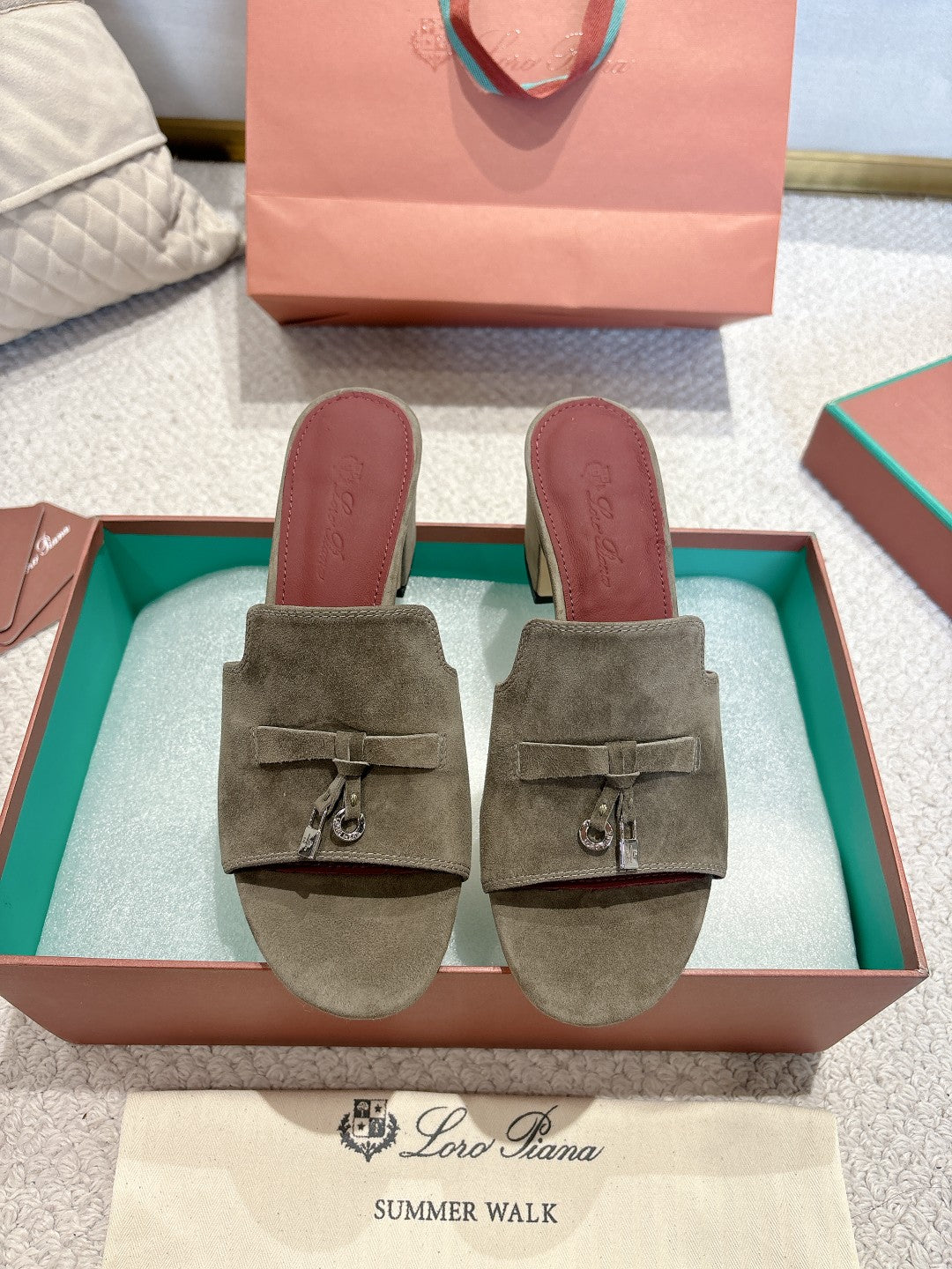 LP 25 Summer Charm Sandal 55 Rock Olive Suede
