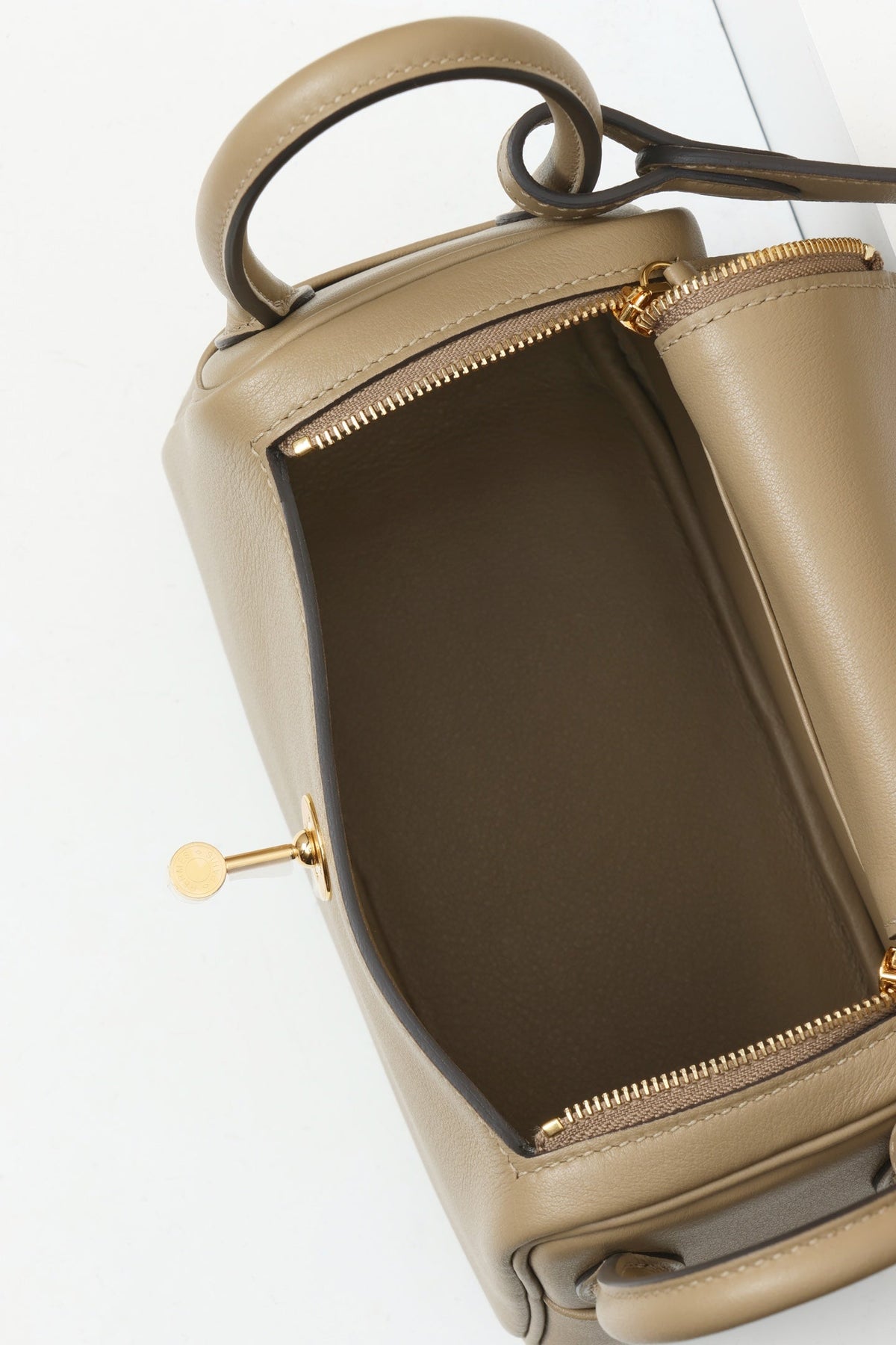 High-end Hermes 2026 Mini Lindy 19cm Swift Calfskin Suede