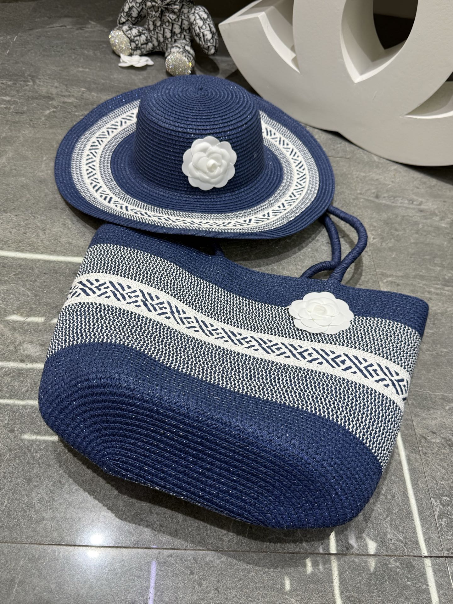 Chanel Straw Hat And Bag Set 209738