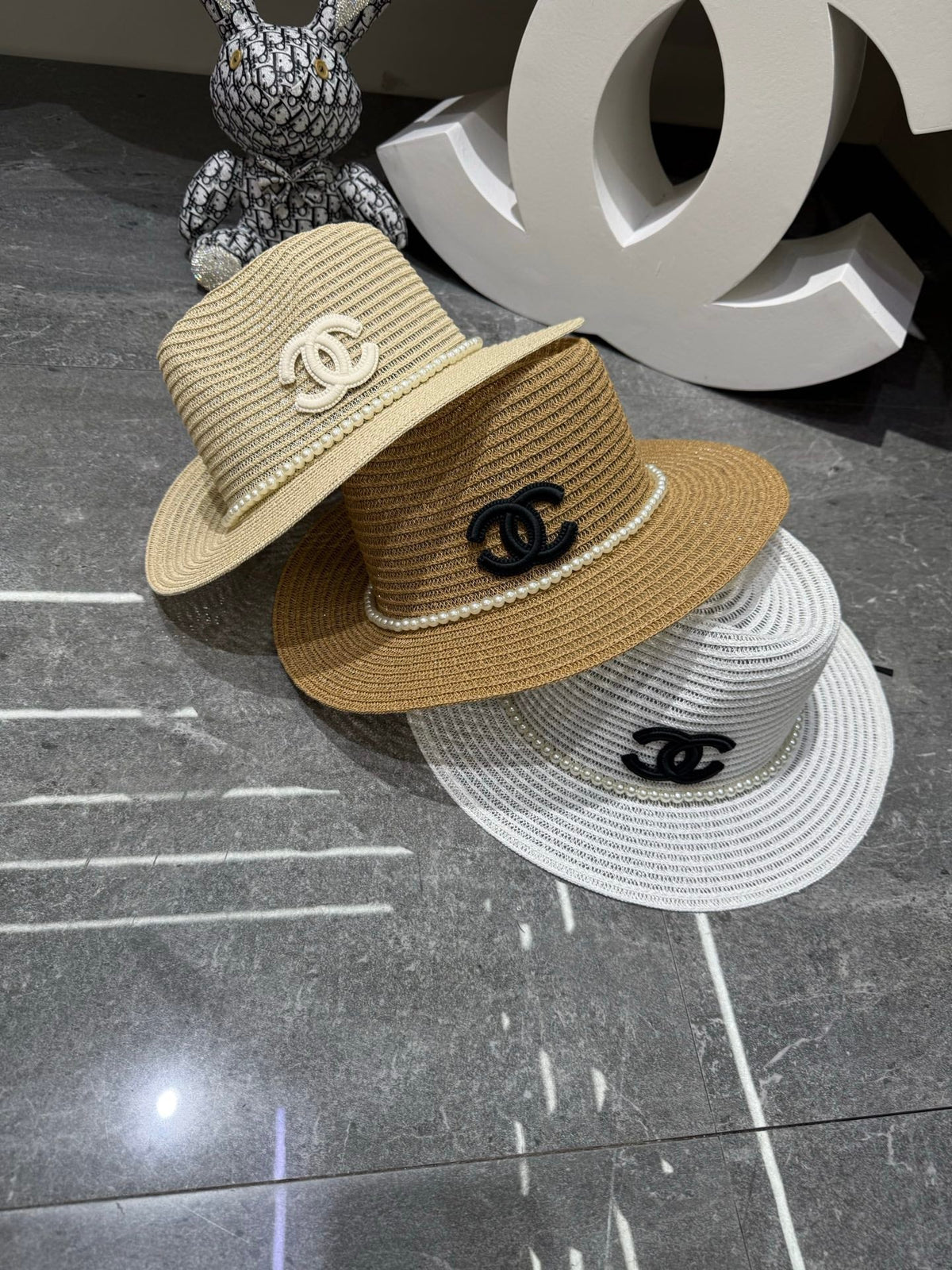 Chanel Straw Hat With Pearl and Logo 280796