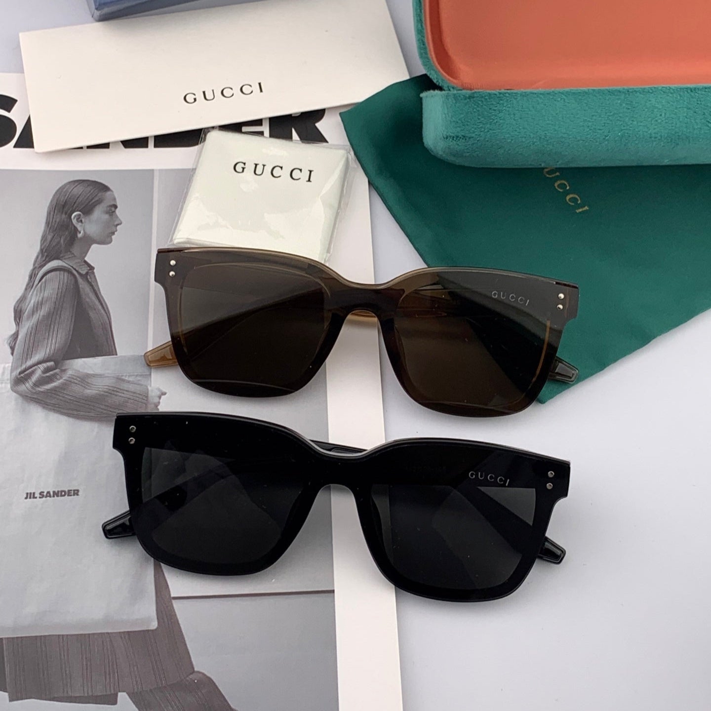 Gucci Sunglasses 558390