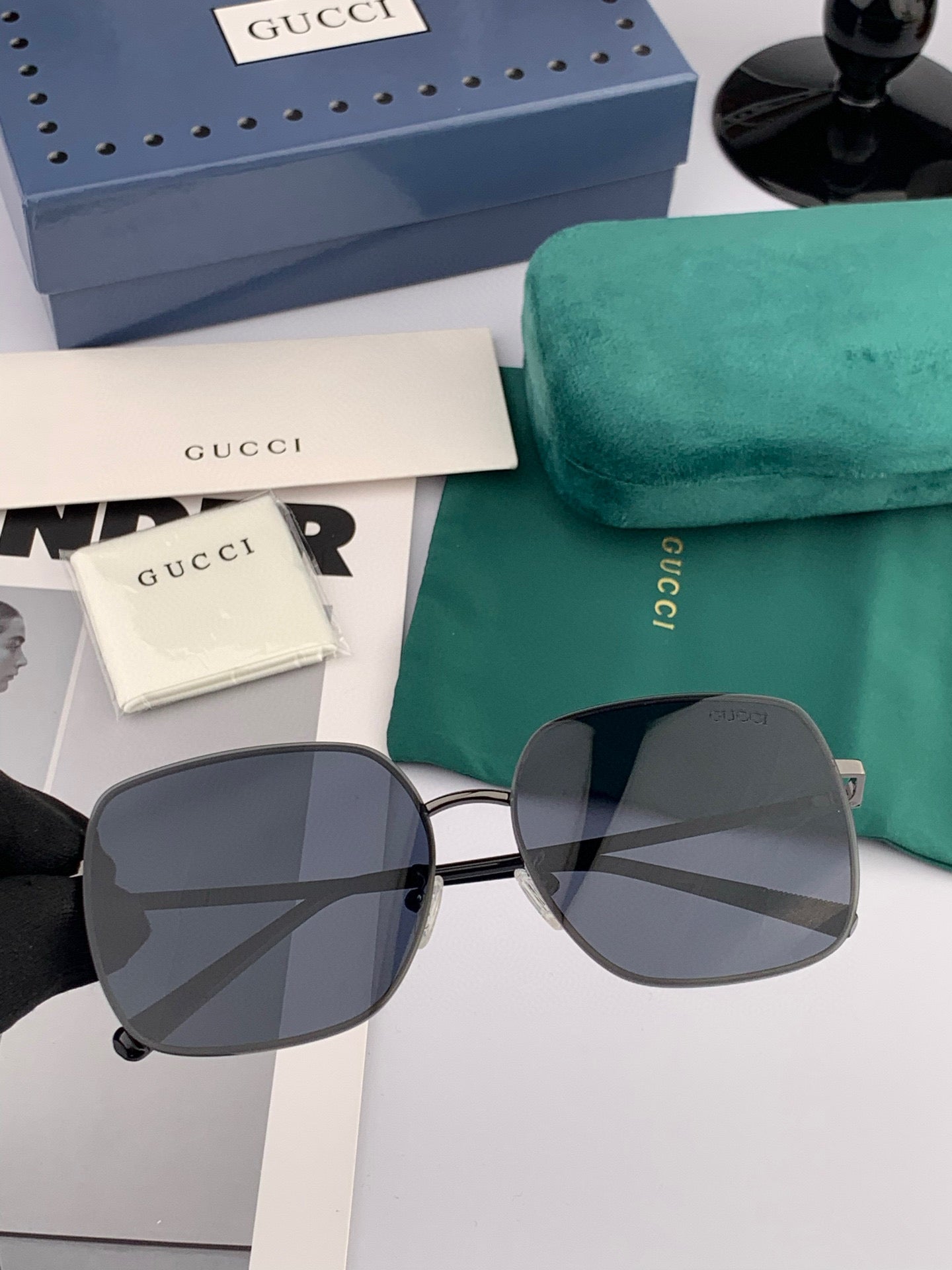 SQUARE FRAME SUNGLASSES G2374 IN METAL