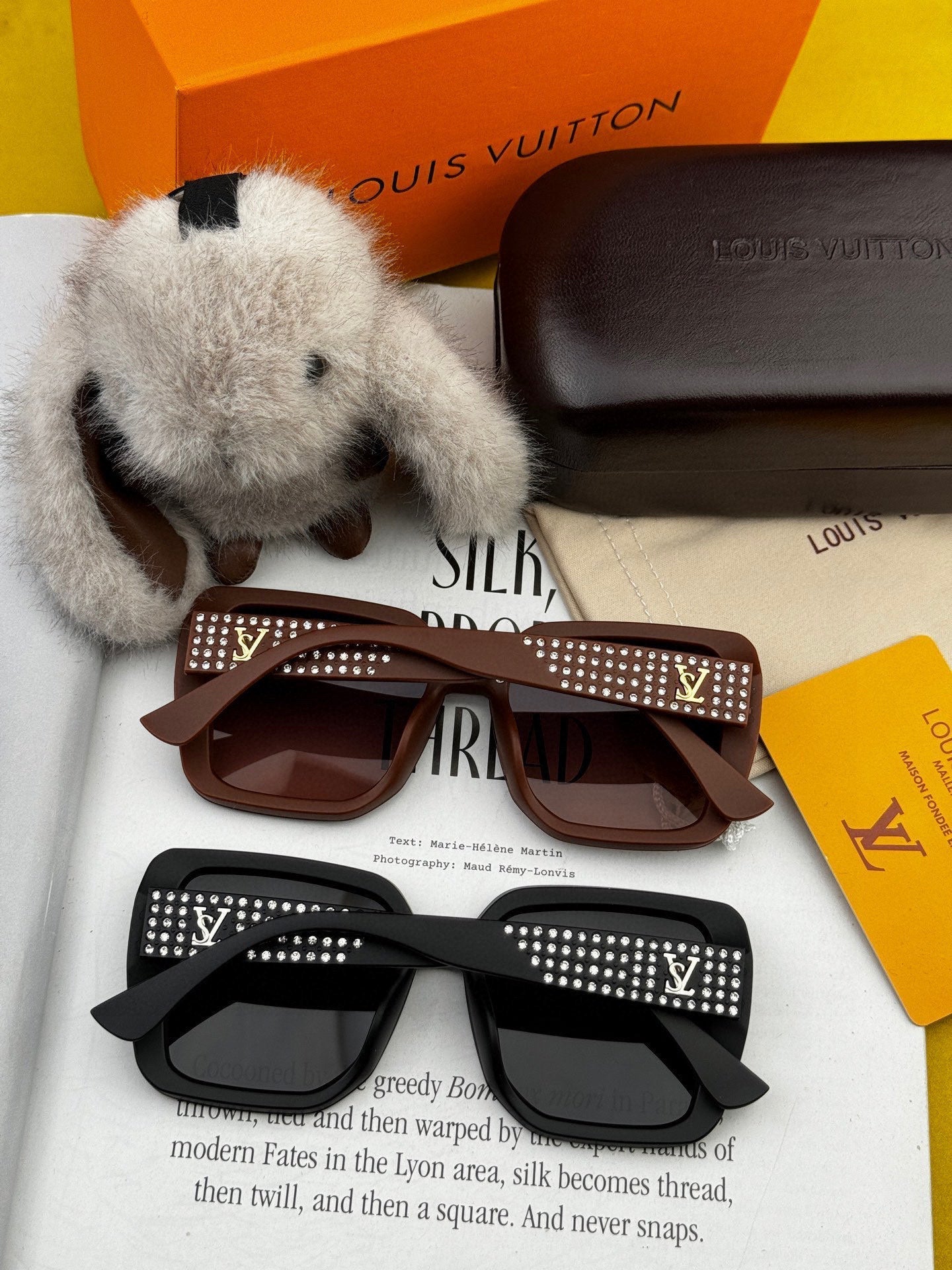 SQUARE JEWEL SUNGLASS L2990 IN ACETATE FRAME