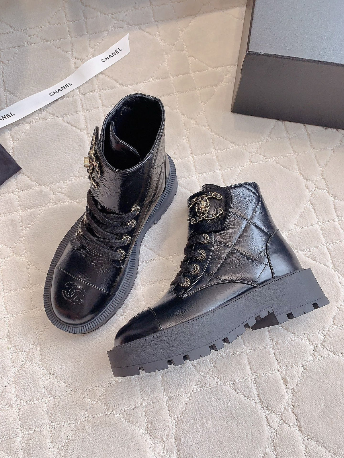 CC Ankle Boots In Black Wrinkled Calfskin 145488