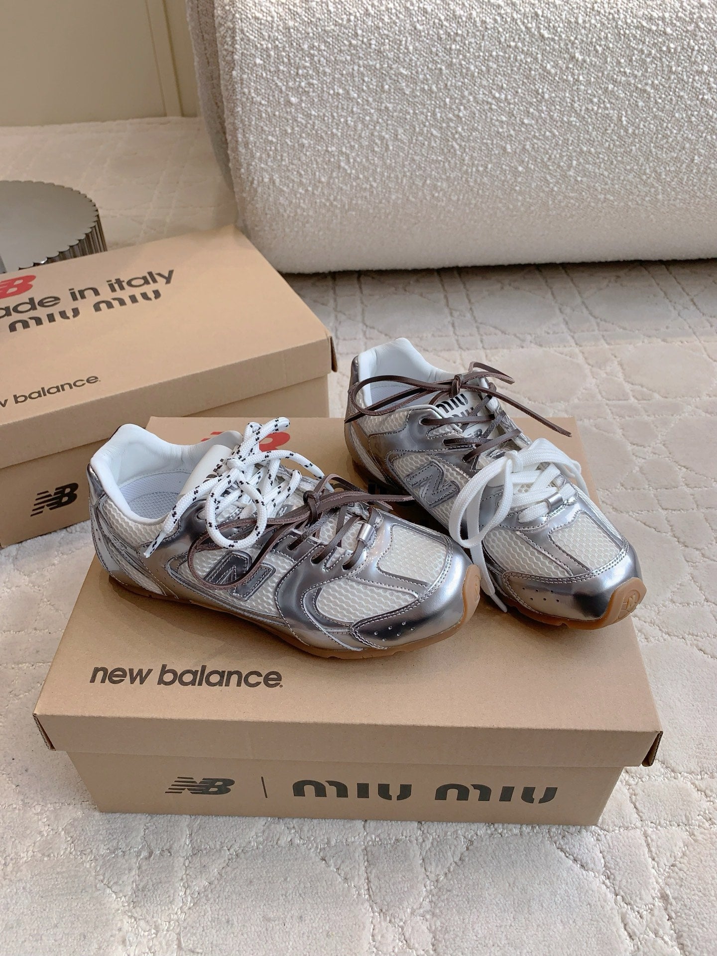 Miu Miu 2026 Balance 530 Sneakers Suede Leather 977043