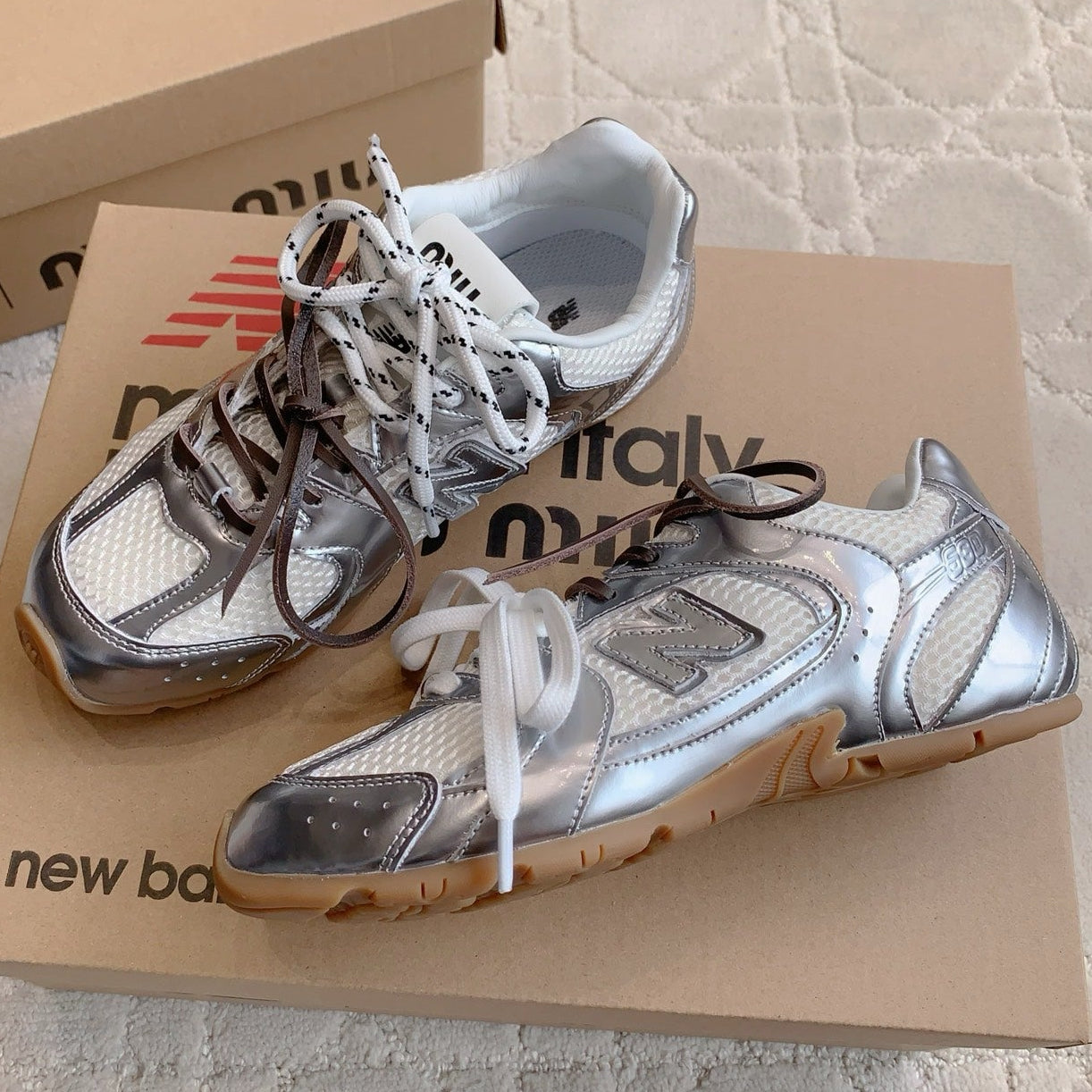Miu Miu 2026 Balance 530 Sneakers Suede Leather 977043