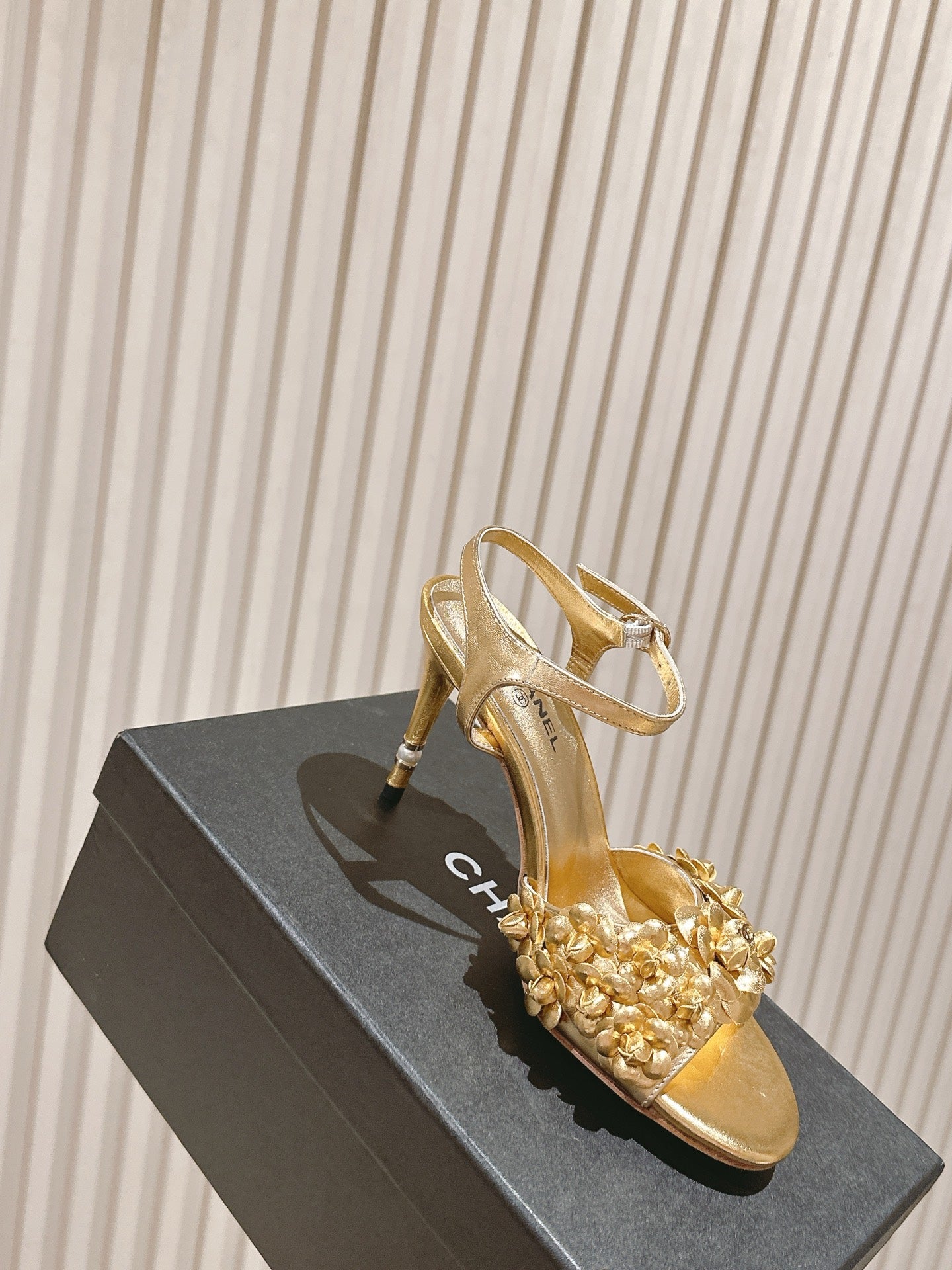 Chanel 2026 Floral Sandal 75mm Cowhide 658451