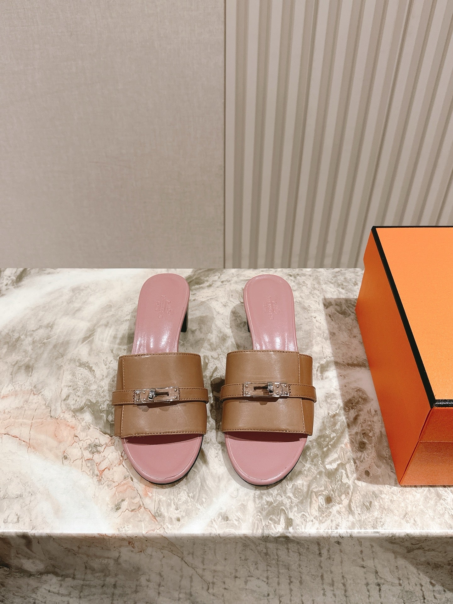 HM 2026 High Heel Slippers 65 Taupe Pink Calfskin 655857